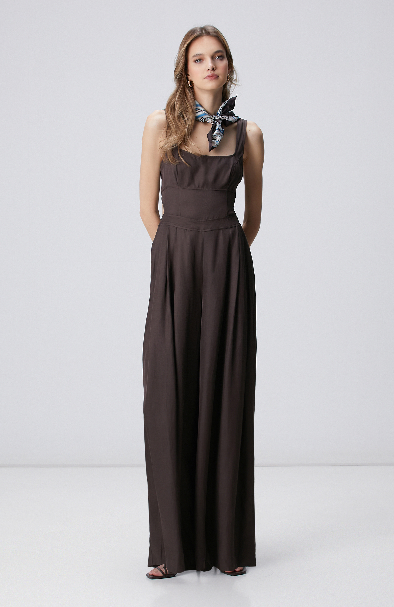 Brown Low-cut Jumpsuit