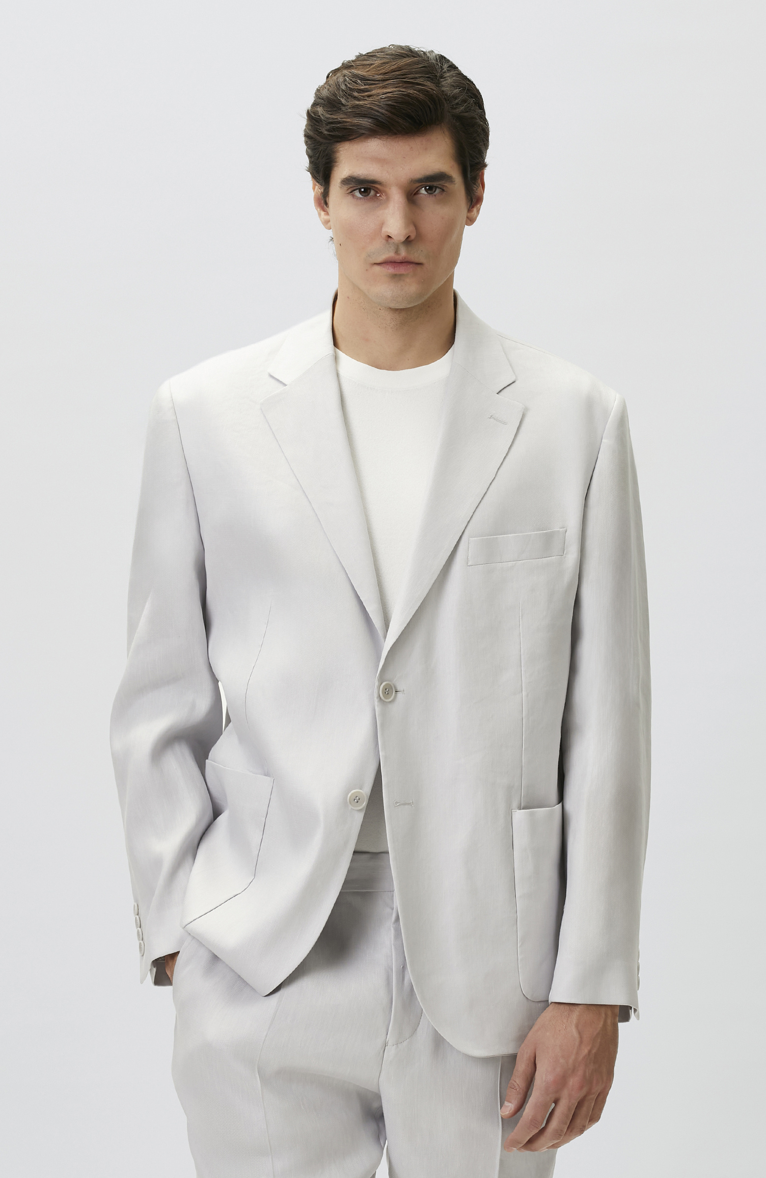 Gri Keten Karışımlı Pileli Takım Elbise