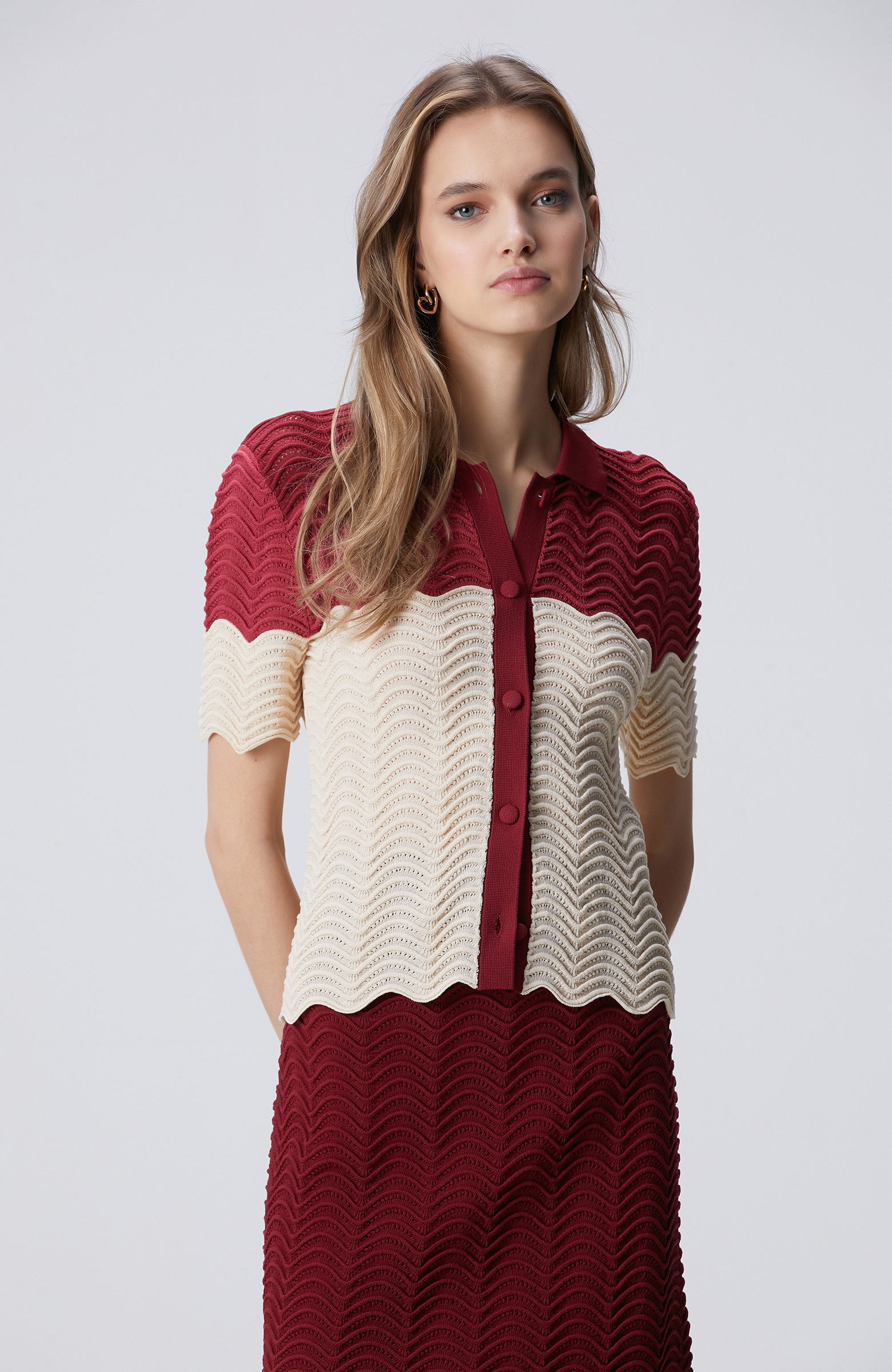 Vişne Örgü Detaylı Hırka