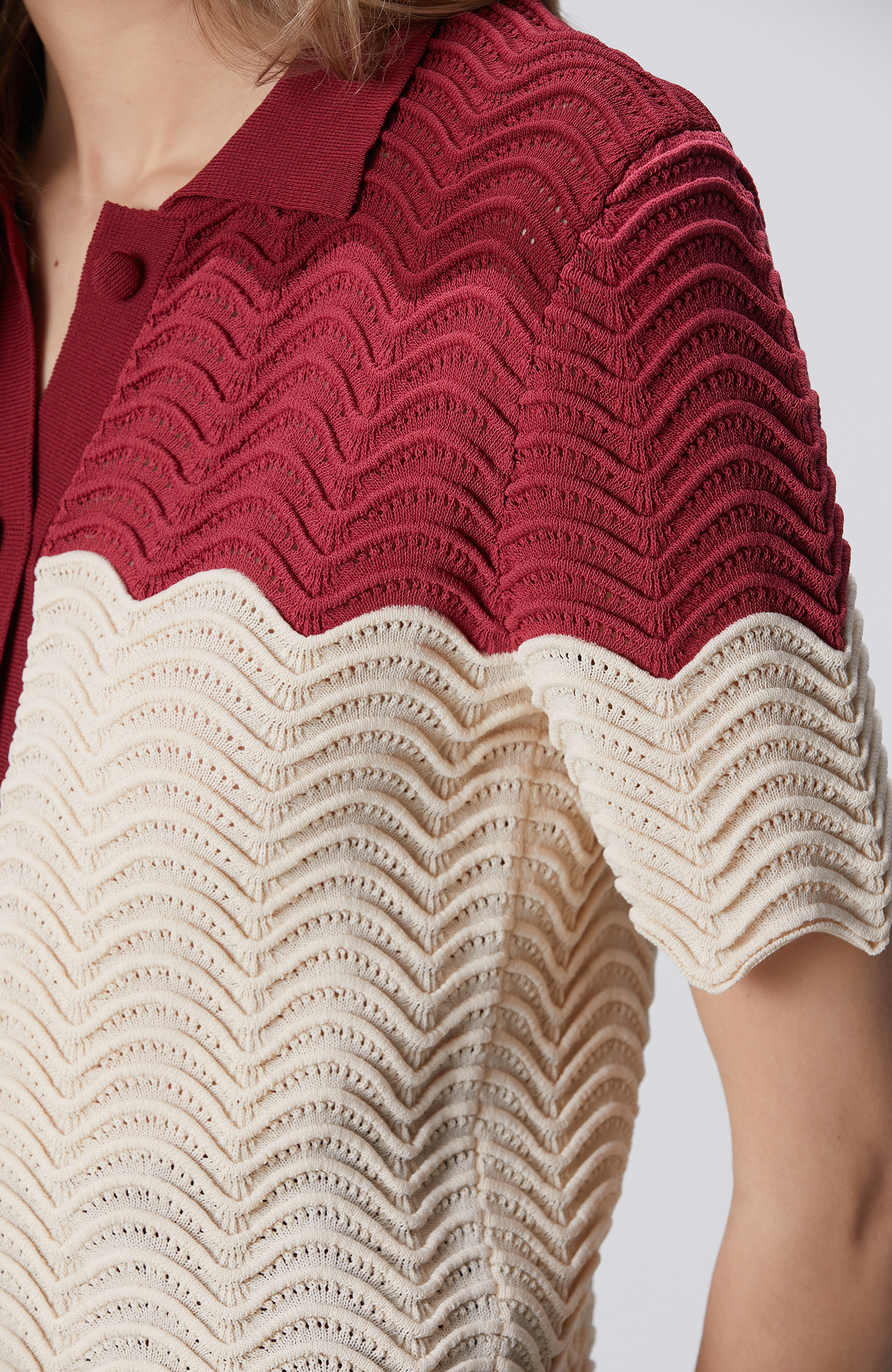 Vişne Örgü Detaylı Hırka