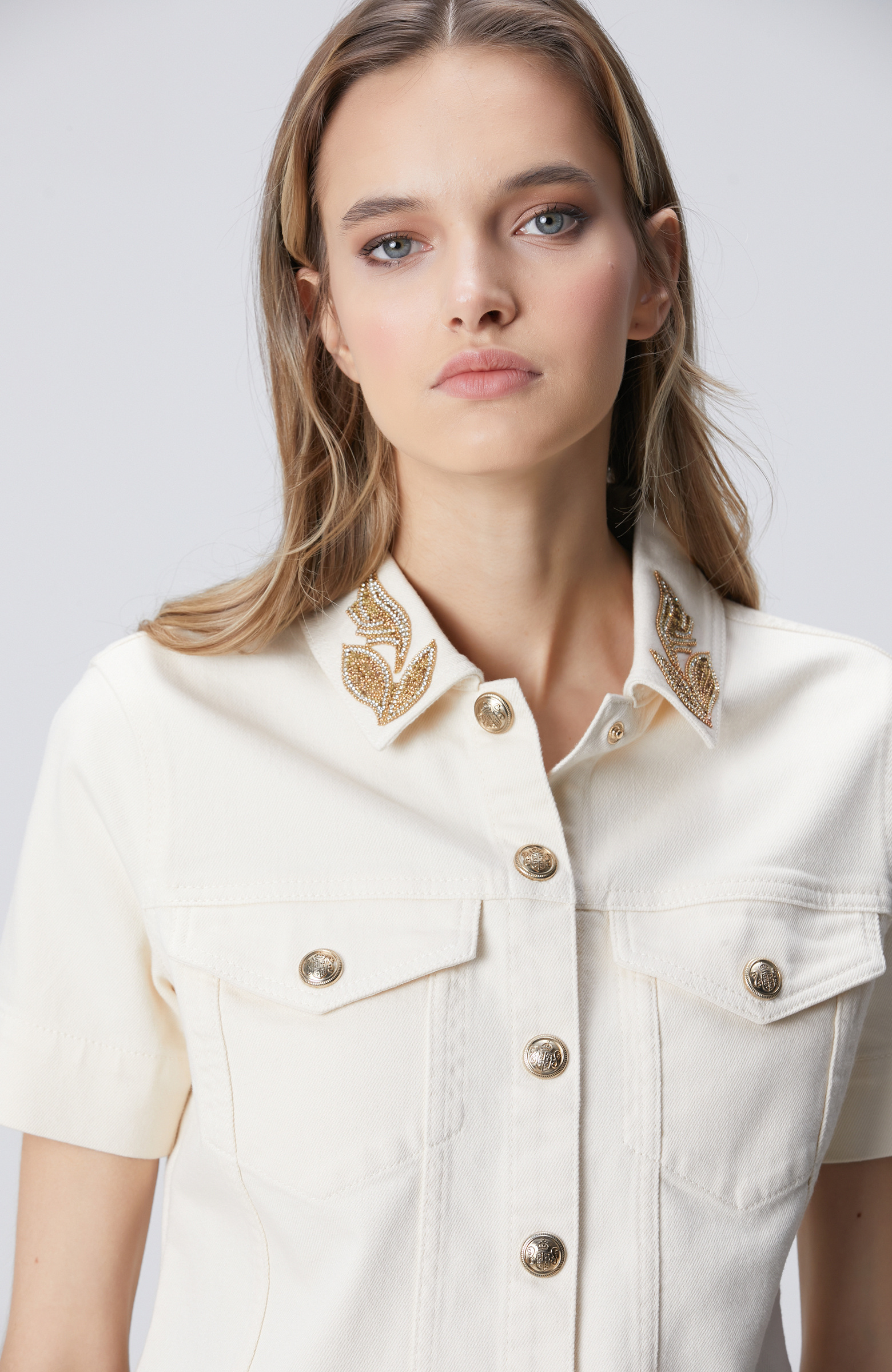 Naturel Yaka Taş Detaylı Denim Mont