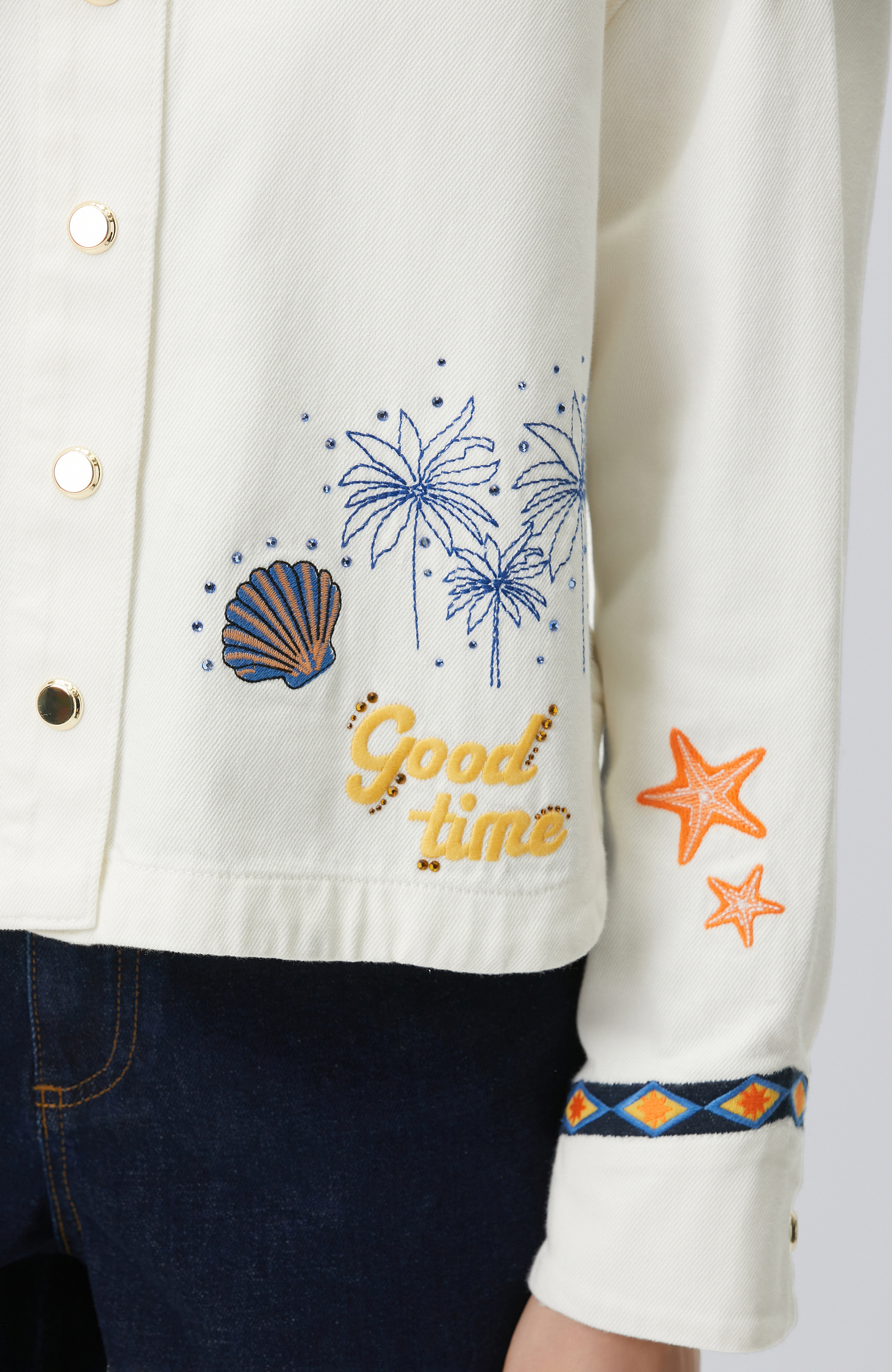 Beyaz Nakış ve Artwork Detaylı Denim Mont