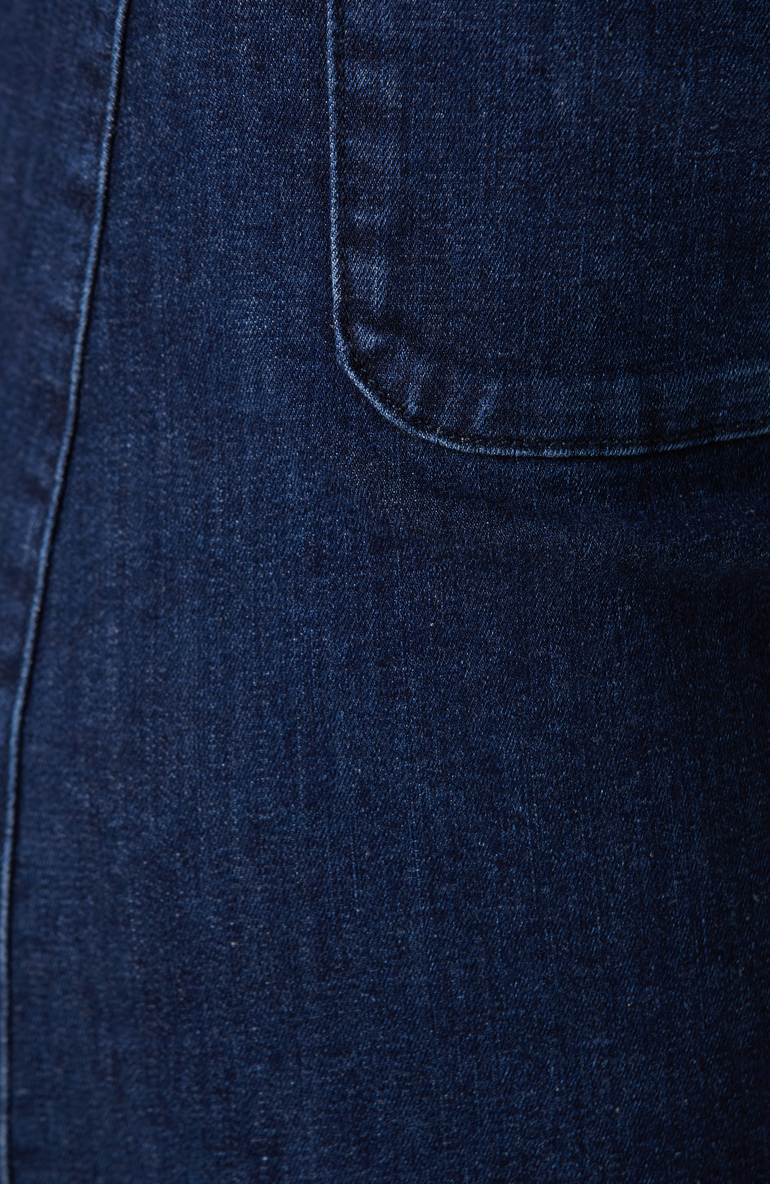 İndigo Cep Detaylı Denim Şort