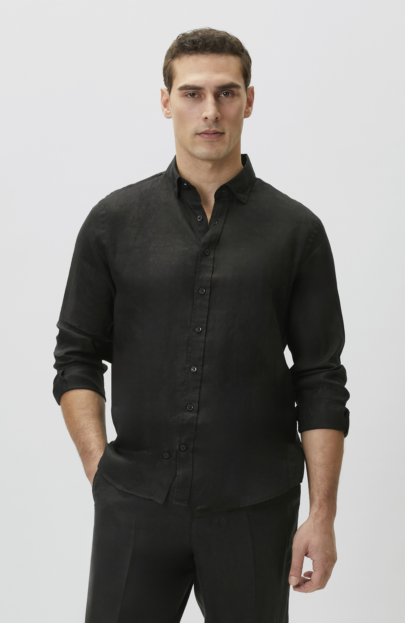 Comfort Fit Siyah Keten Gömlek