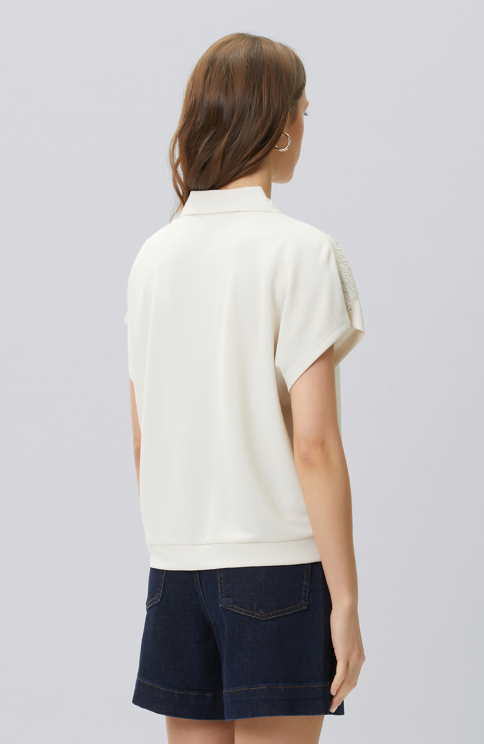 Taş Nakış Detaylı T-shirt