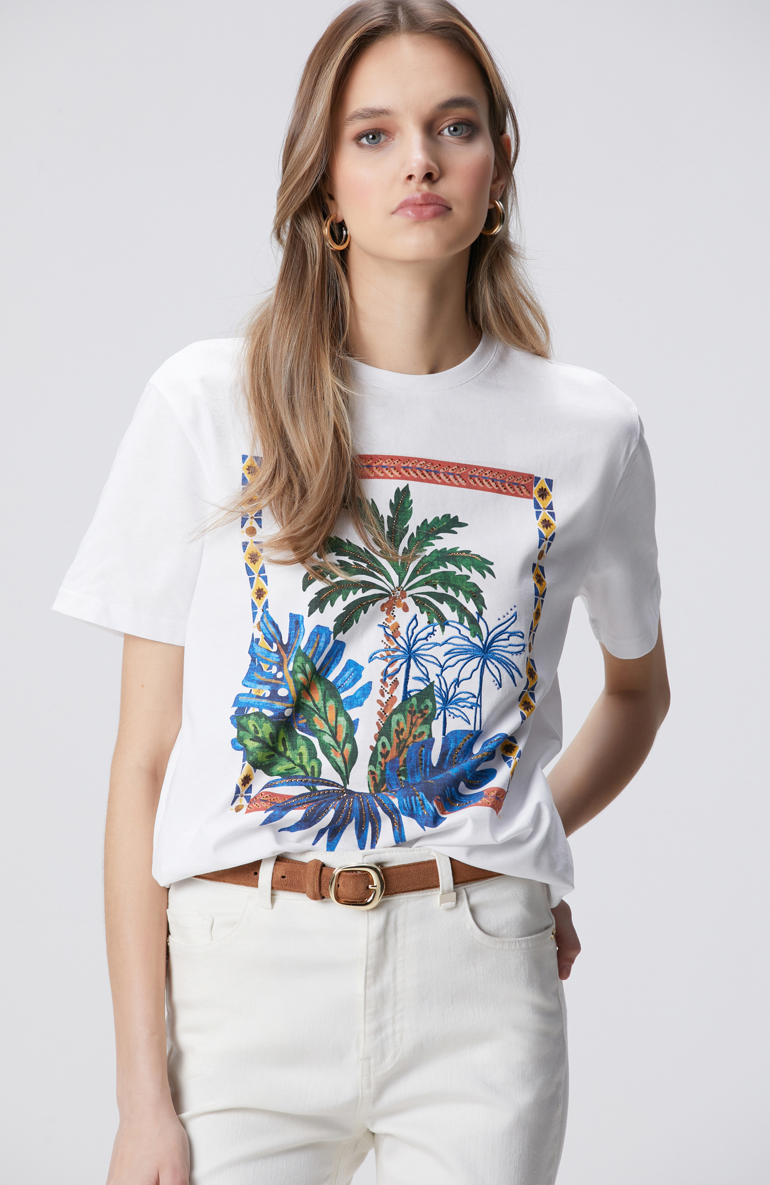 Kırık Beyaz Ön ve Arka Beden Baskılı T-shirt