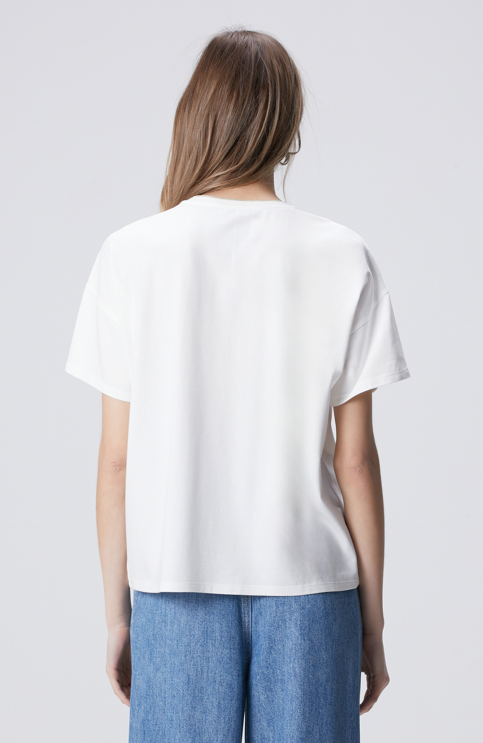 Kırık Beyaz Ön Beden Baskılı T-shirt