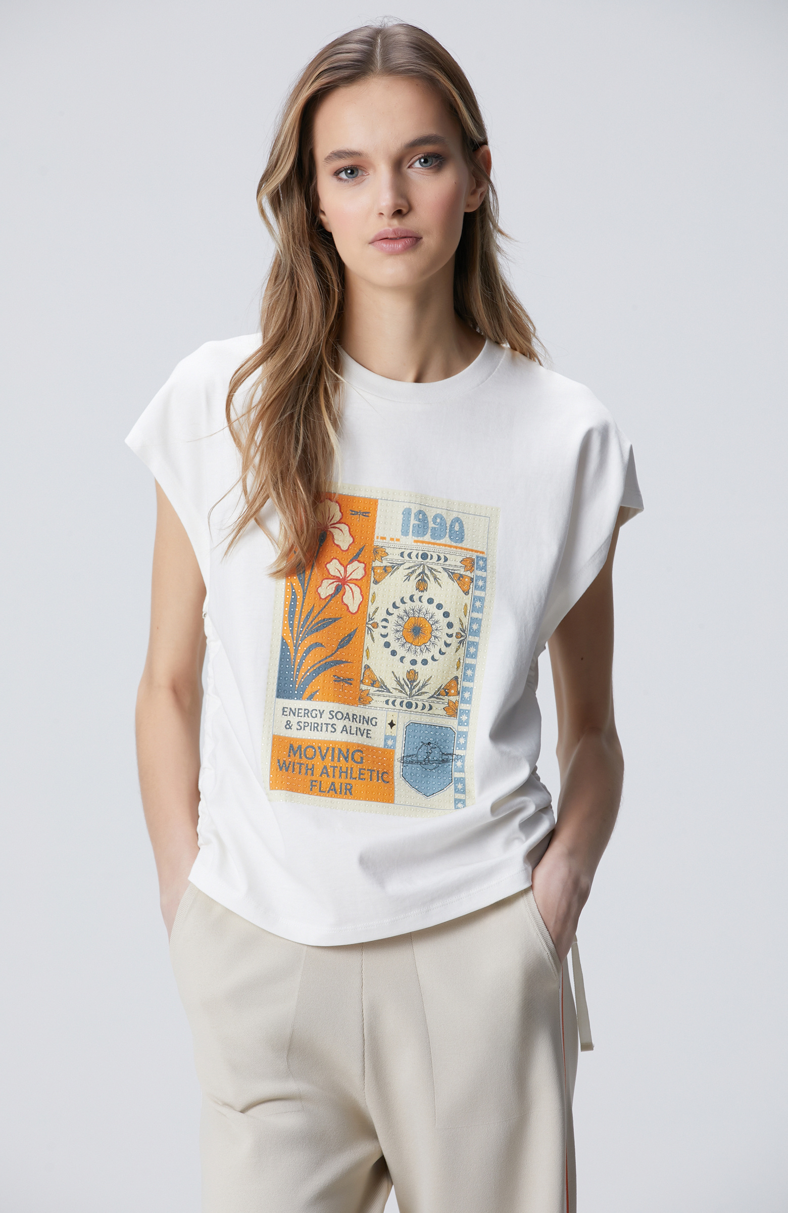 Kırık Beyaz N-Tech Baskılı T-shirt