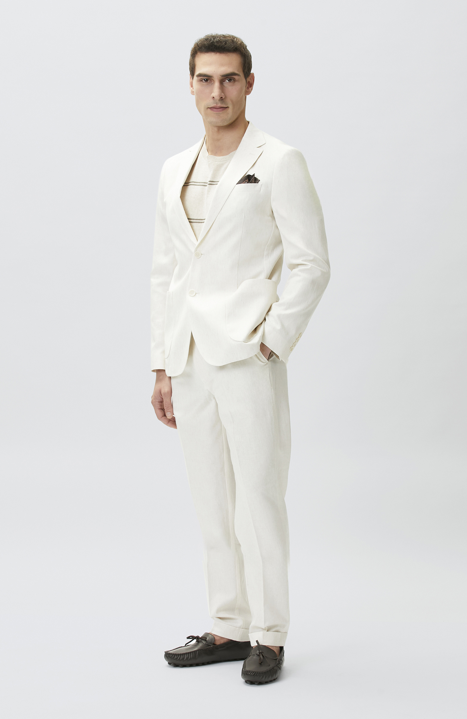 SUIT