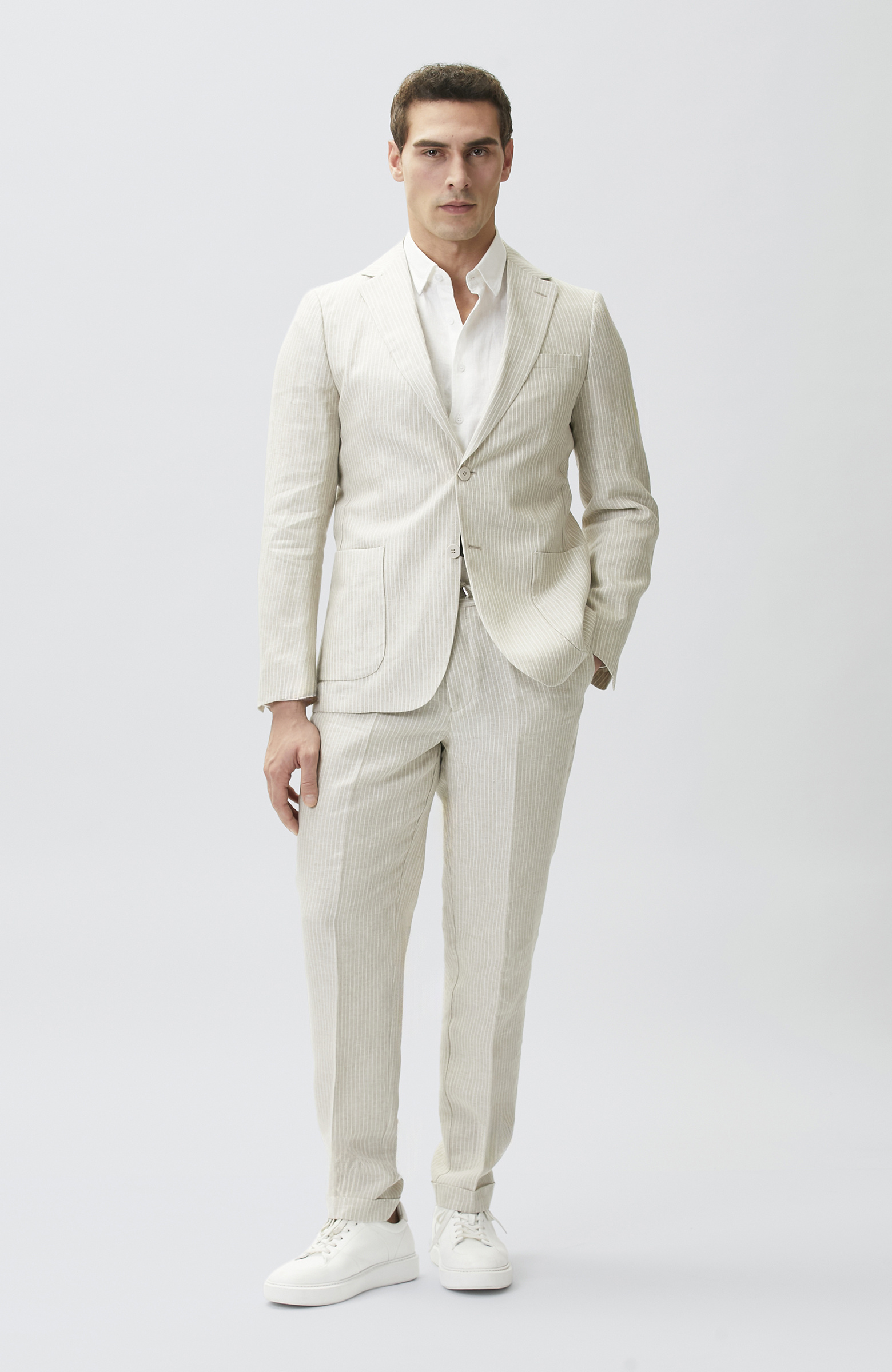 SUIT