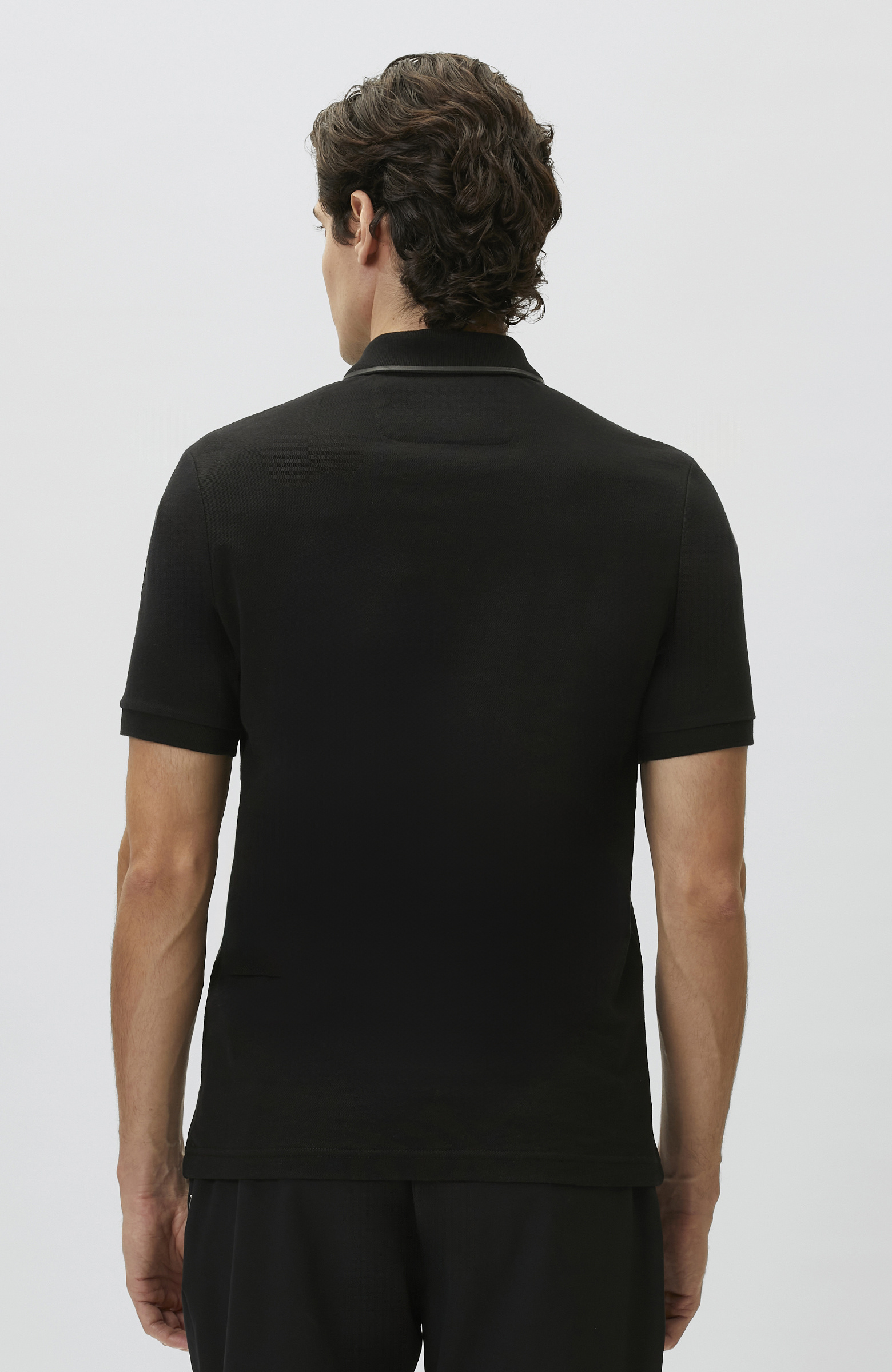 N-Tech Black Zippered T-shirt