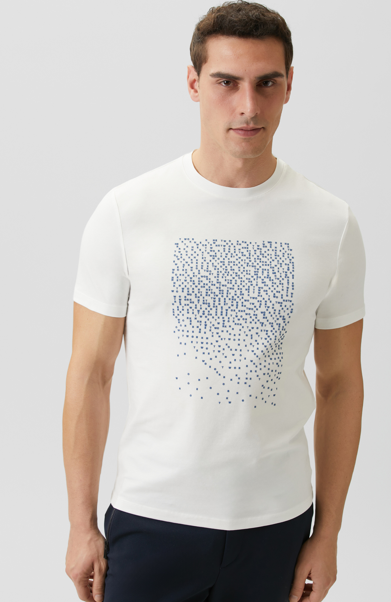 N-Tech Beyaz Network Mini Harf Baskılı T-shirt