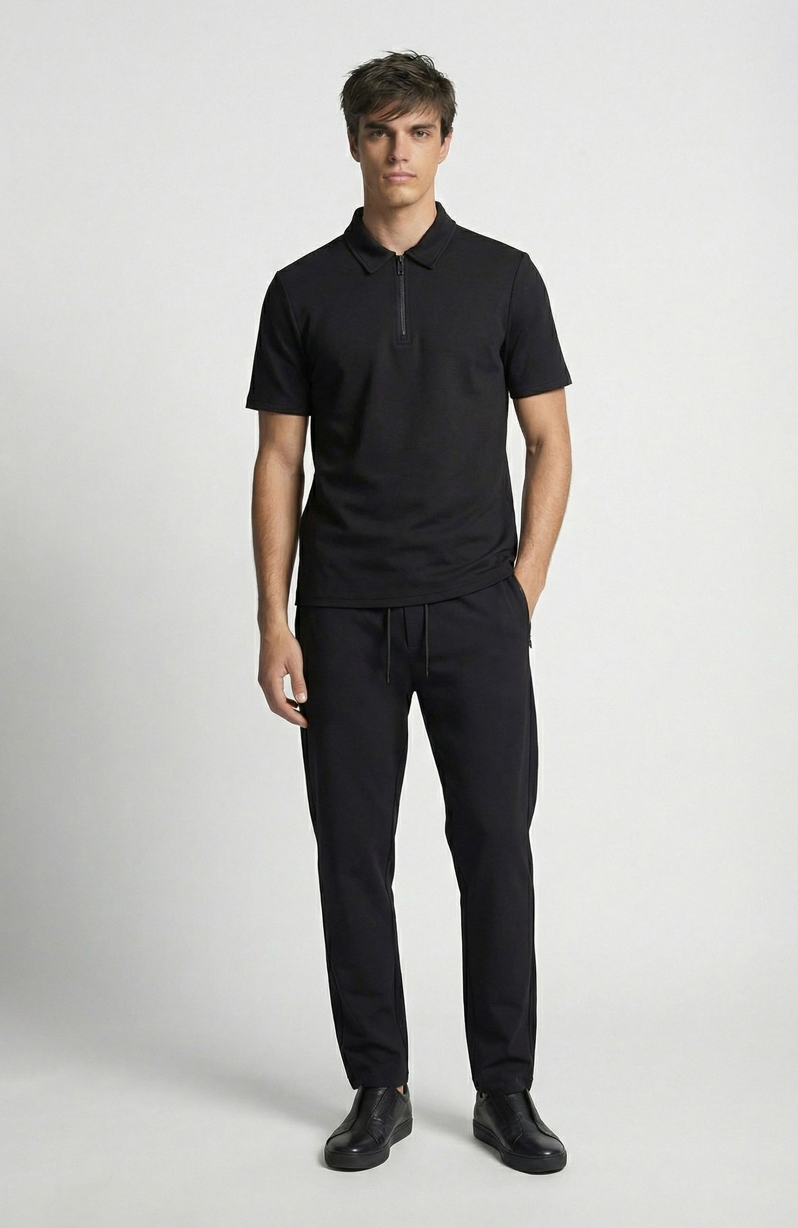 Siyah Polo Yaka Fermuarlı Sweatshirt