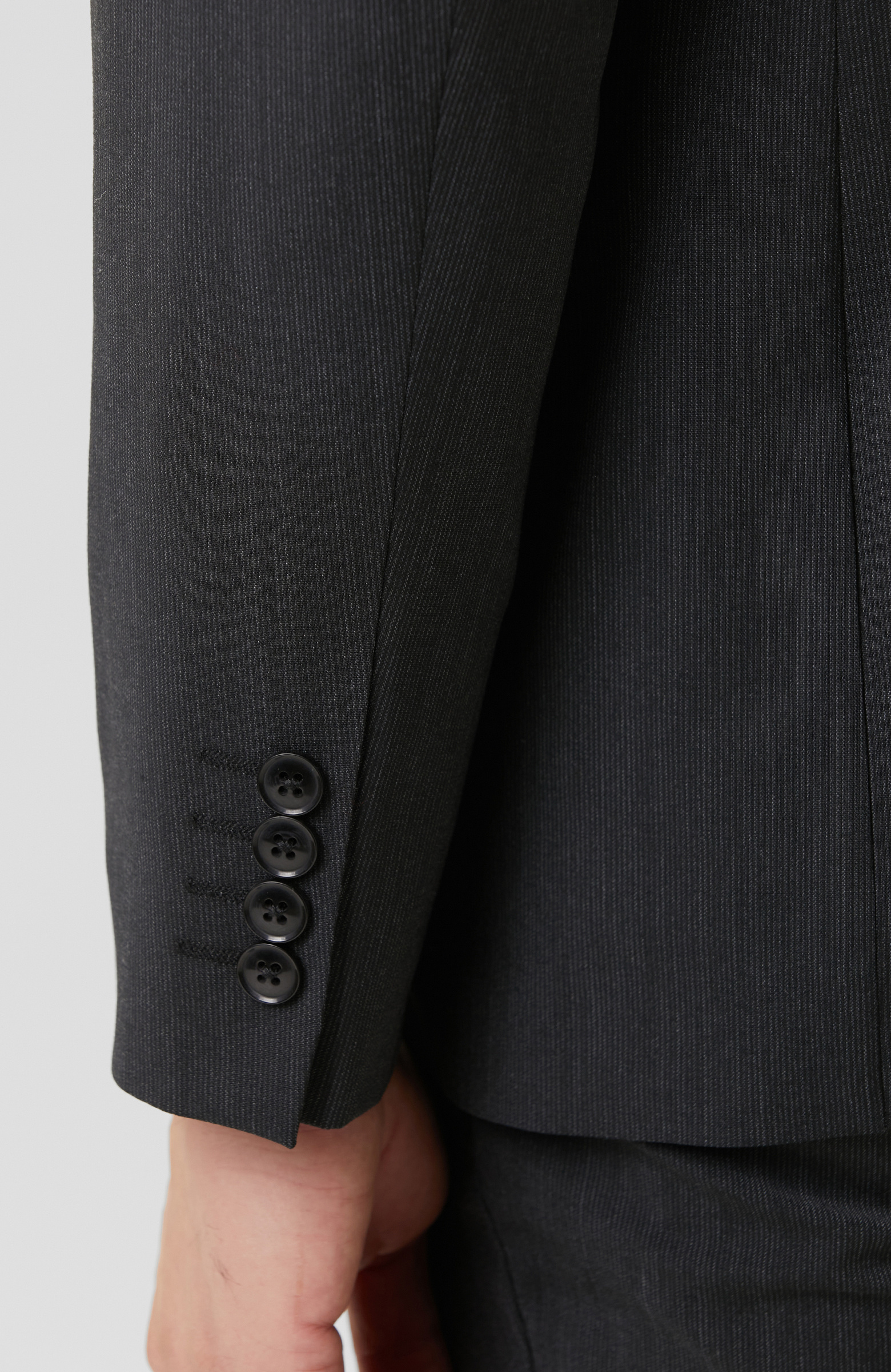 Siyah Çizgili Yün Karışımlı Takım Elbise