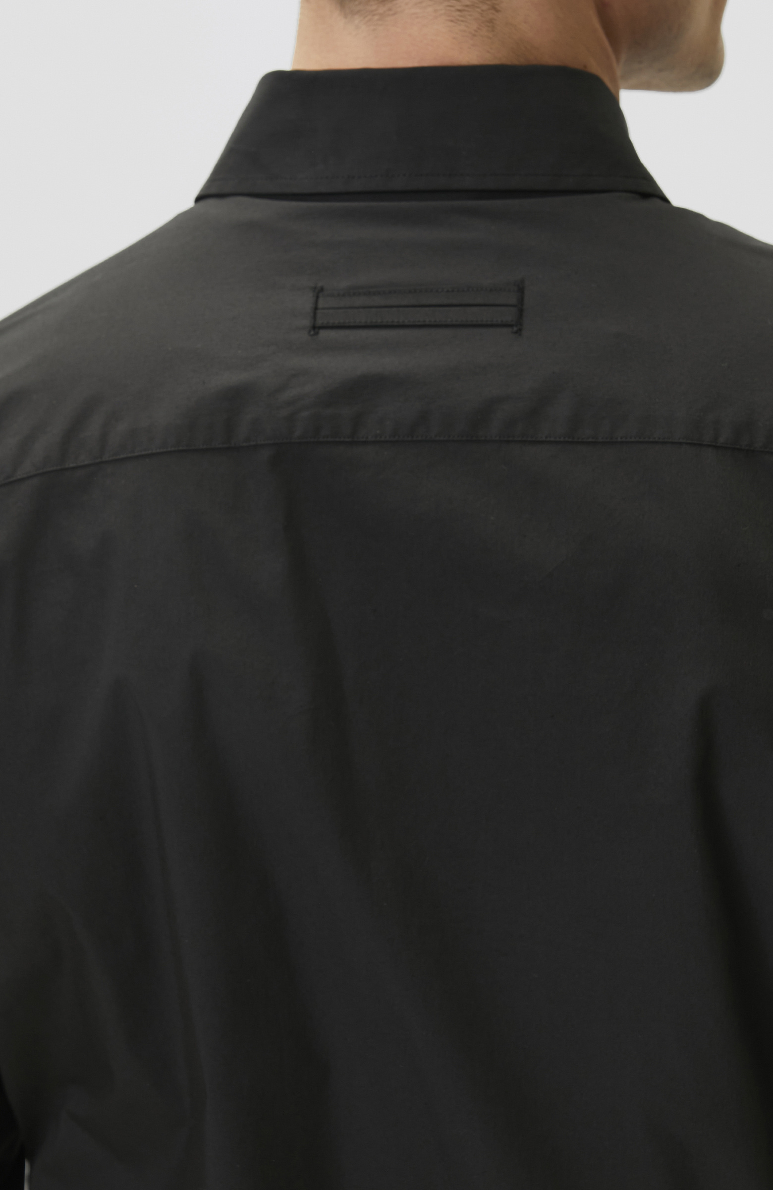 Siyah Çıtçıtlı Dış Gömlek