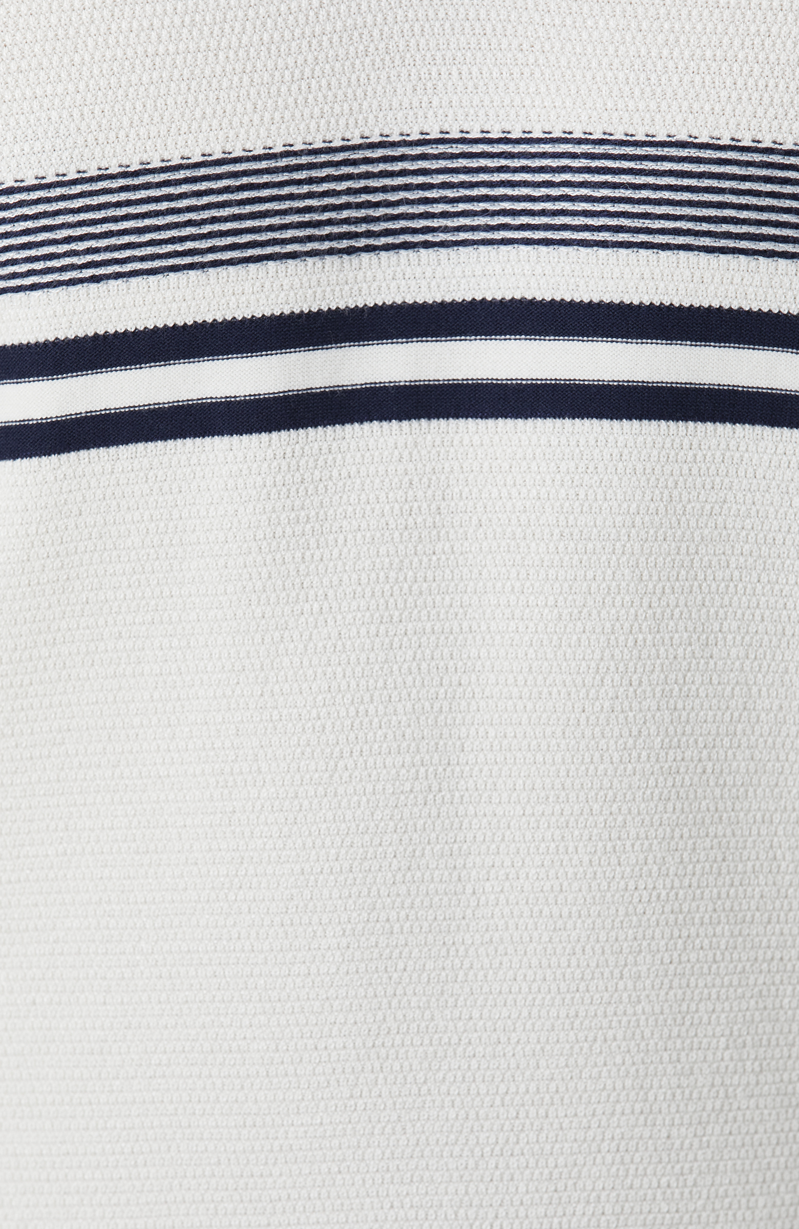 Kırık Beyaz Çizgili Triko Kazak