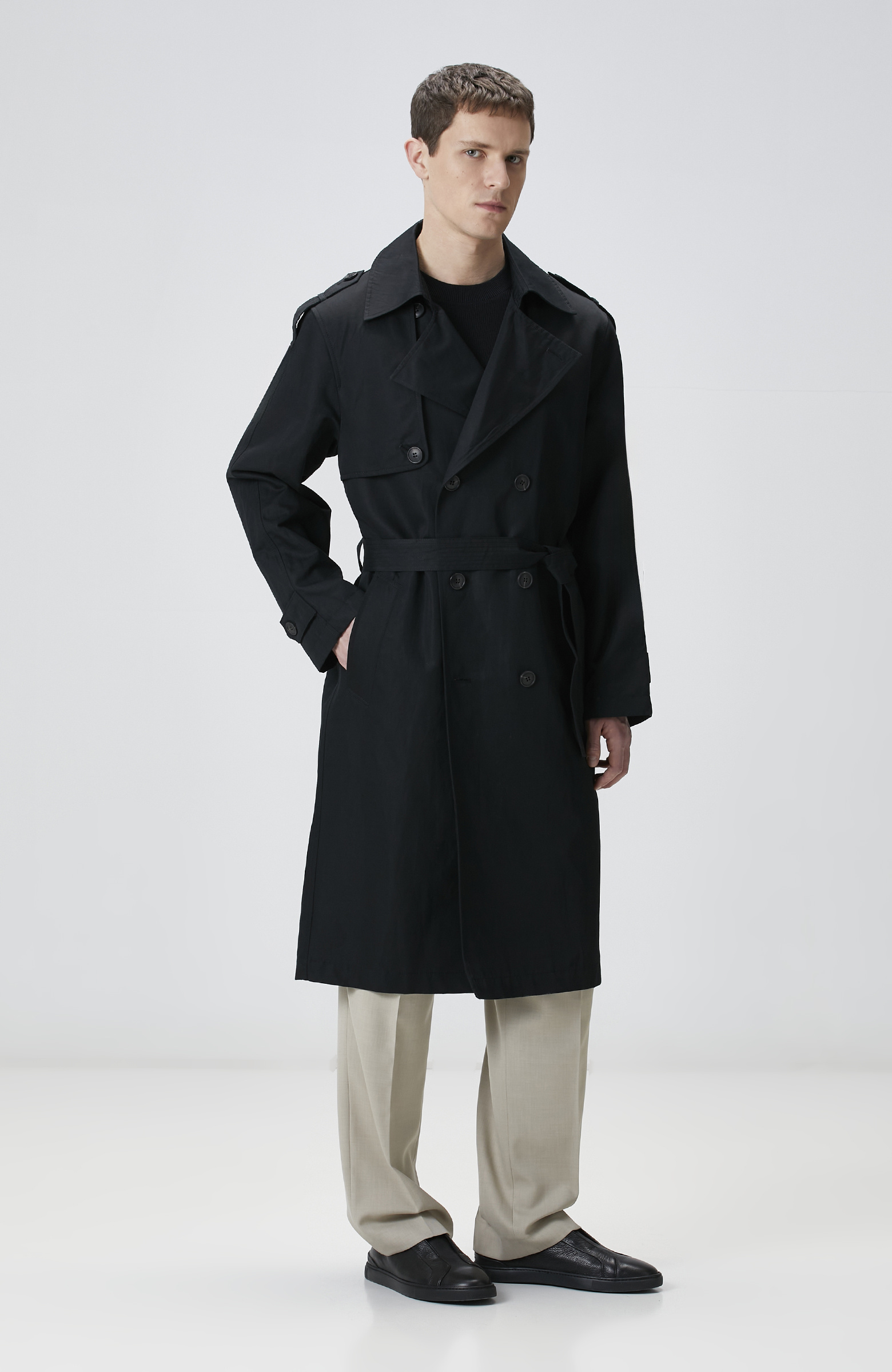 Siyah Keten Karışımlı Pardösü