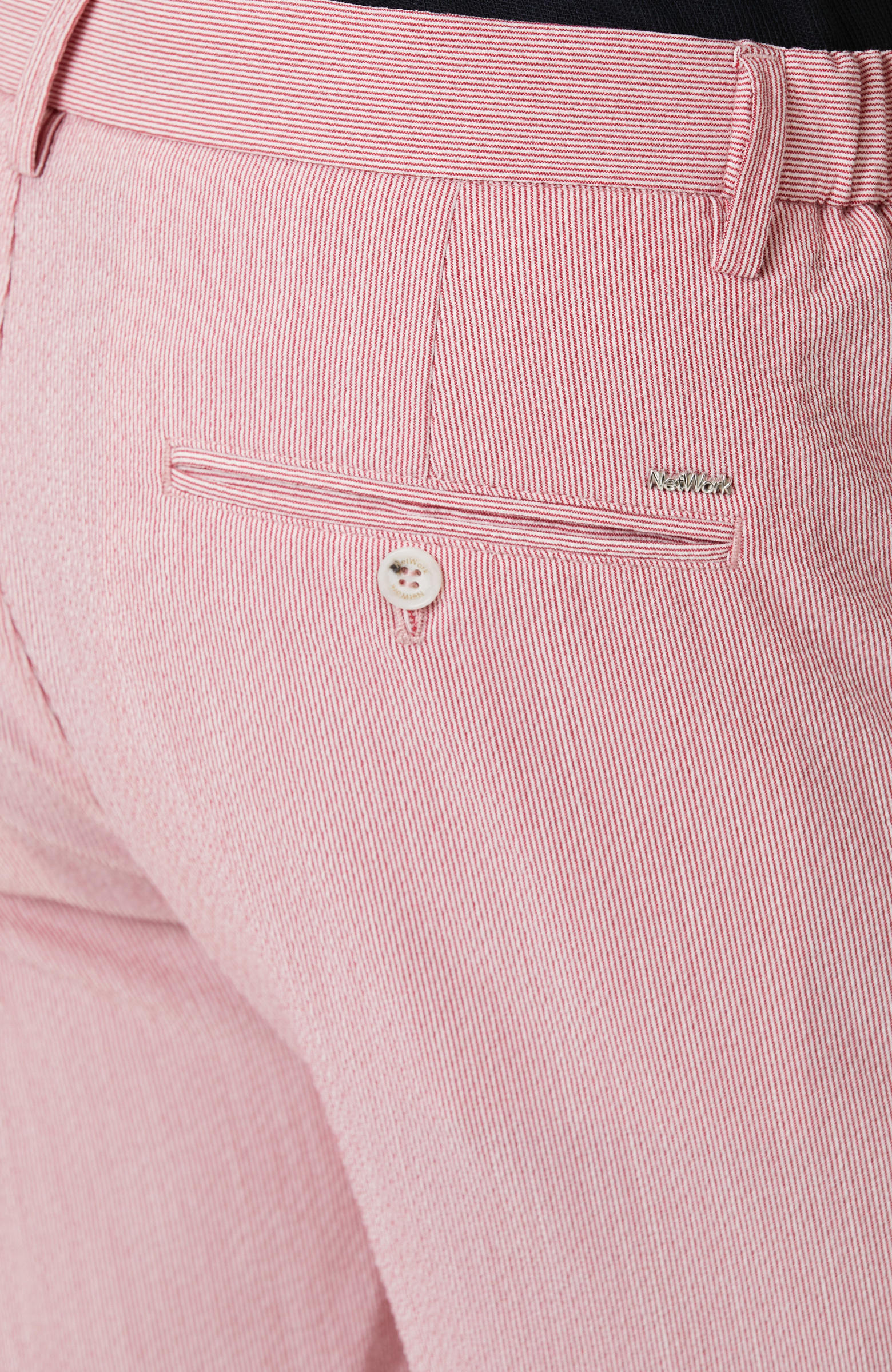 Kırmızı Çizgili Şort