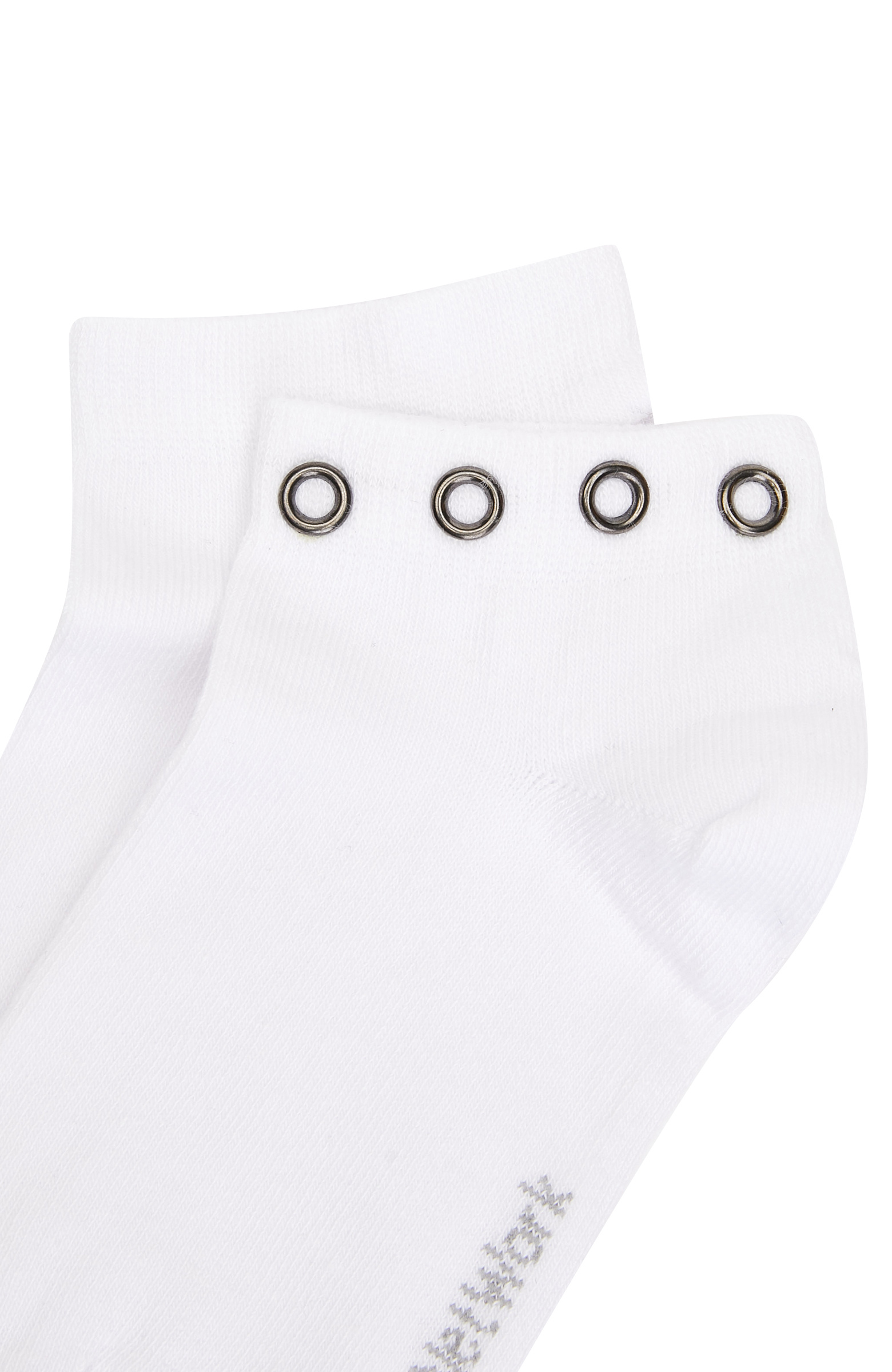 Beyaz Metal Aksesuar Detaylı Kadın Çorap