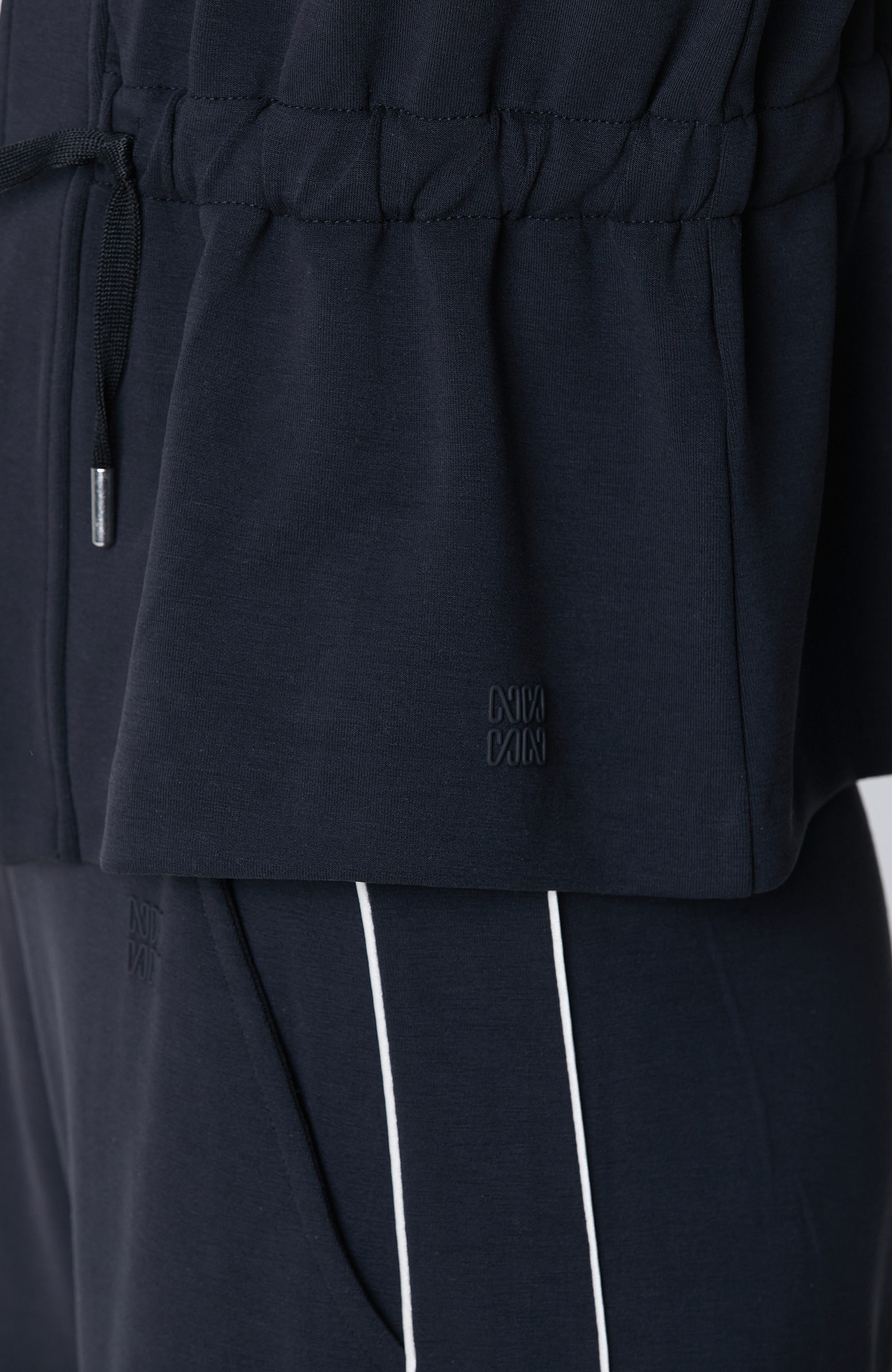 Siyah Modal Karışımlı Biye Detaylı Ceket