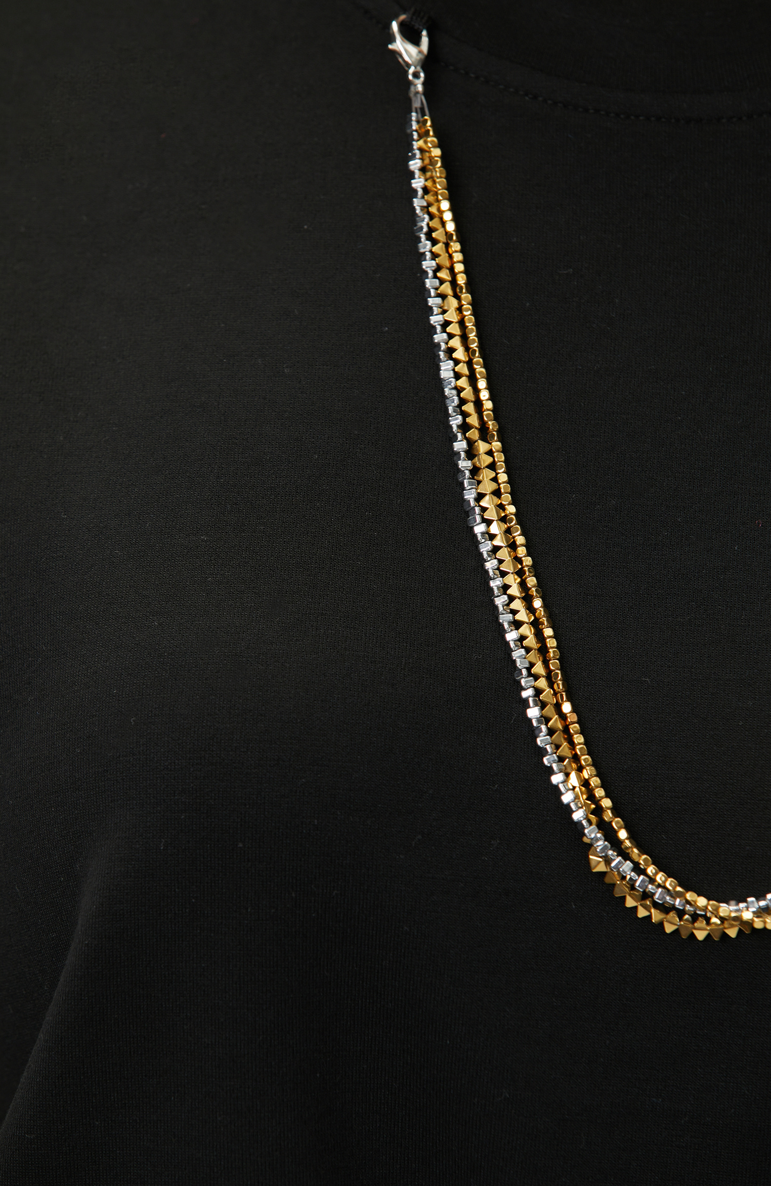 Black Collar Chain Detailed T-shirt