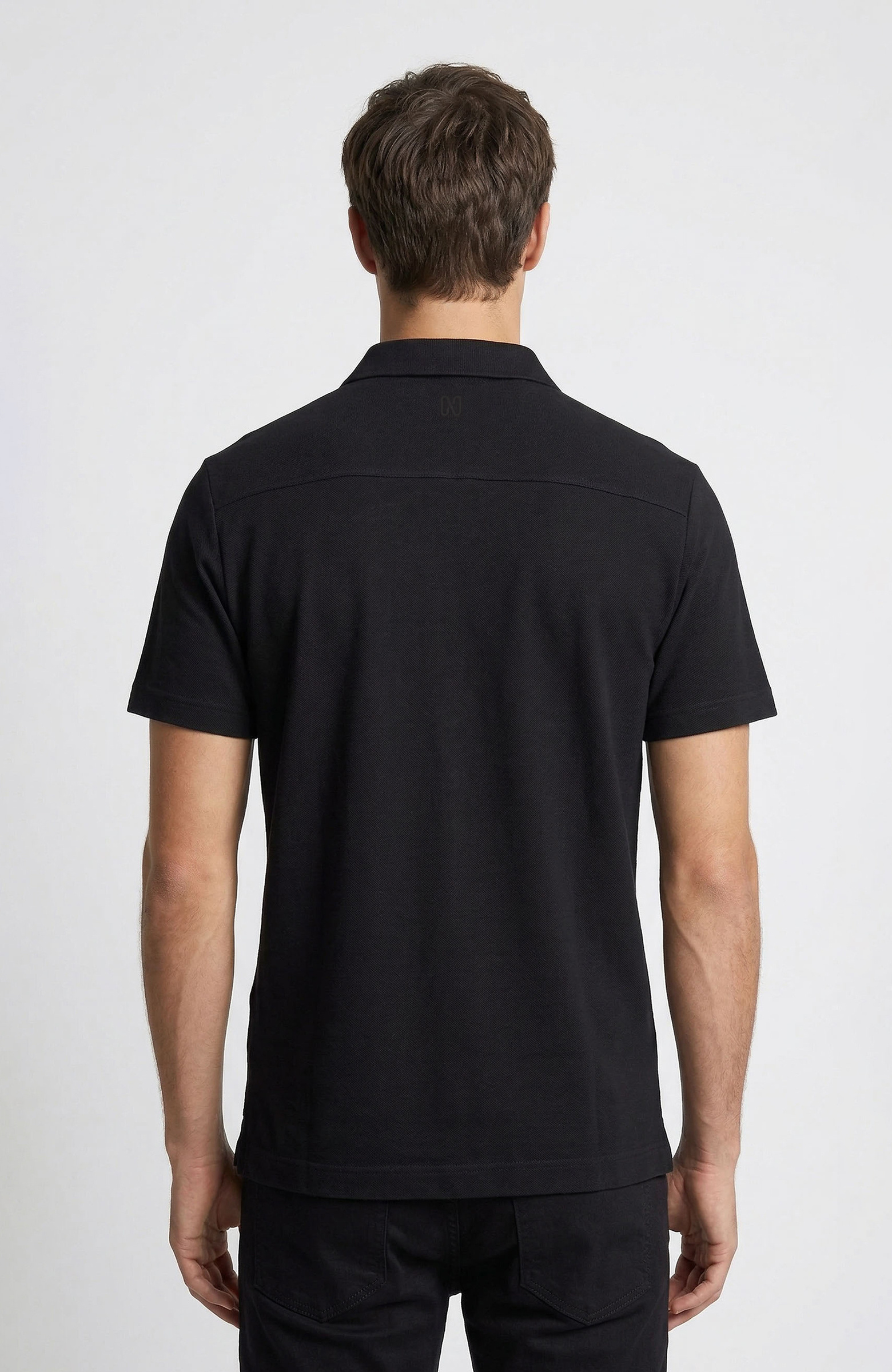 Siyah Jakarlı Kısa Kollu Gömlek