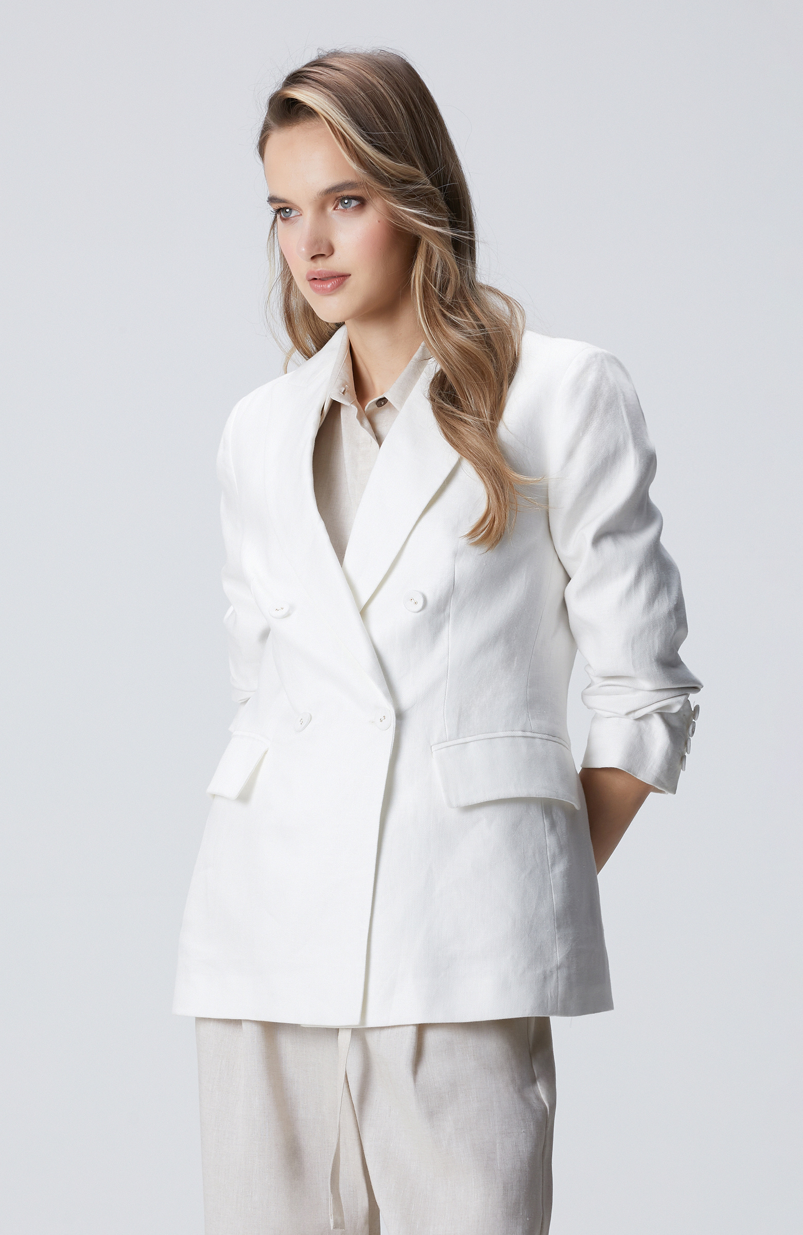 Kırık Beyaz Kruvaze Keten Ceket