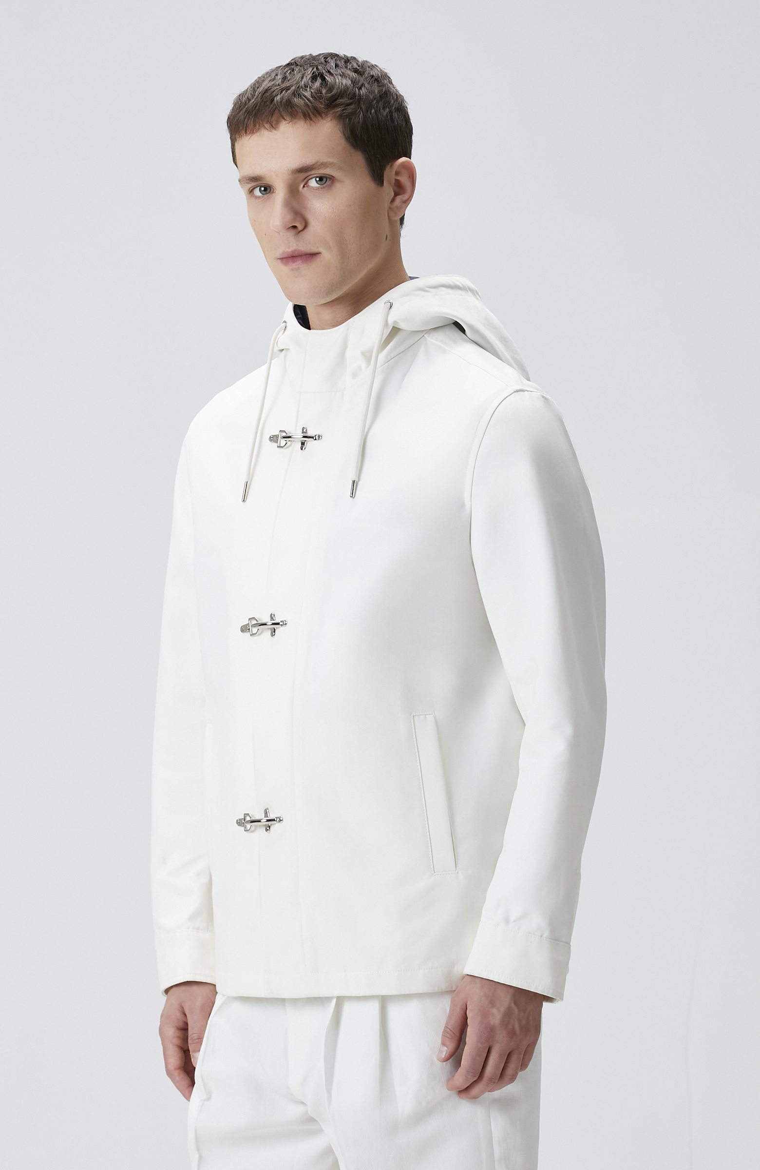 Kırık Beyaz Kapüşon Yaka Denizci Mont