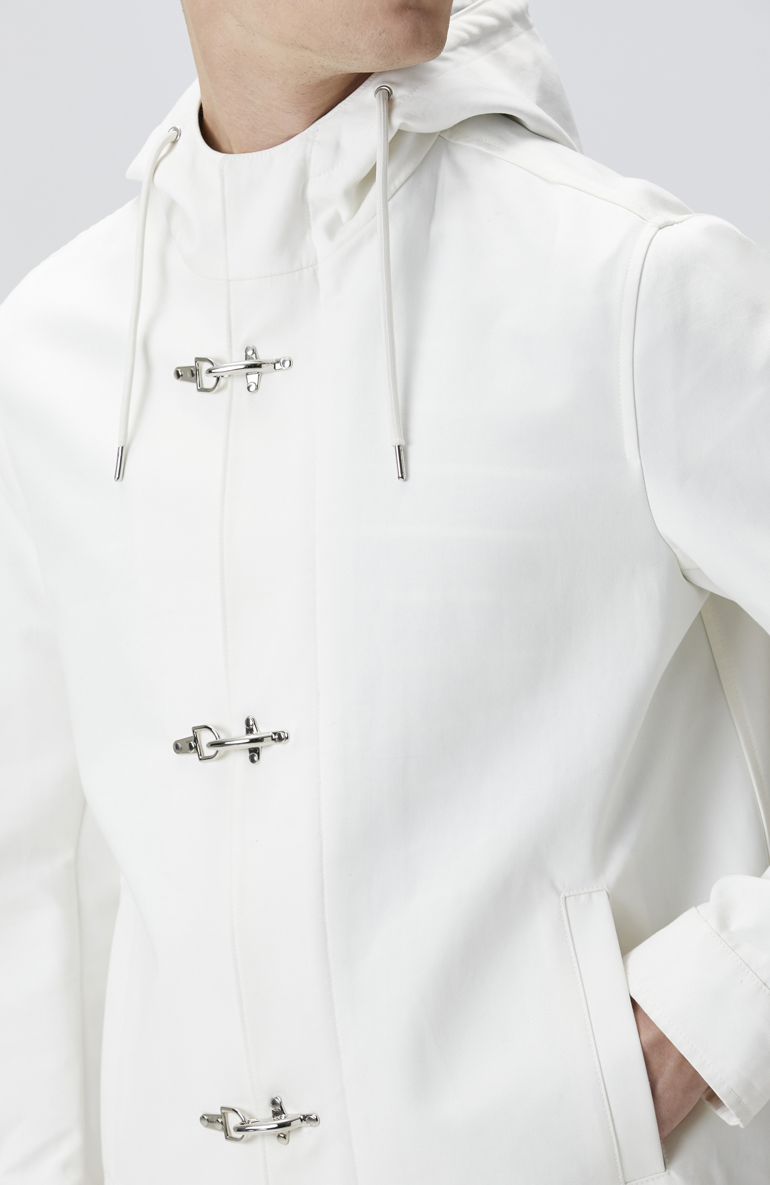 Kırık Beyaz Kapüşon Yaka Denizci Mont