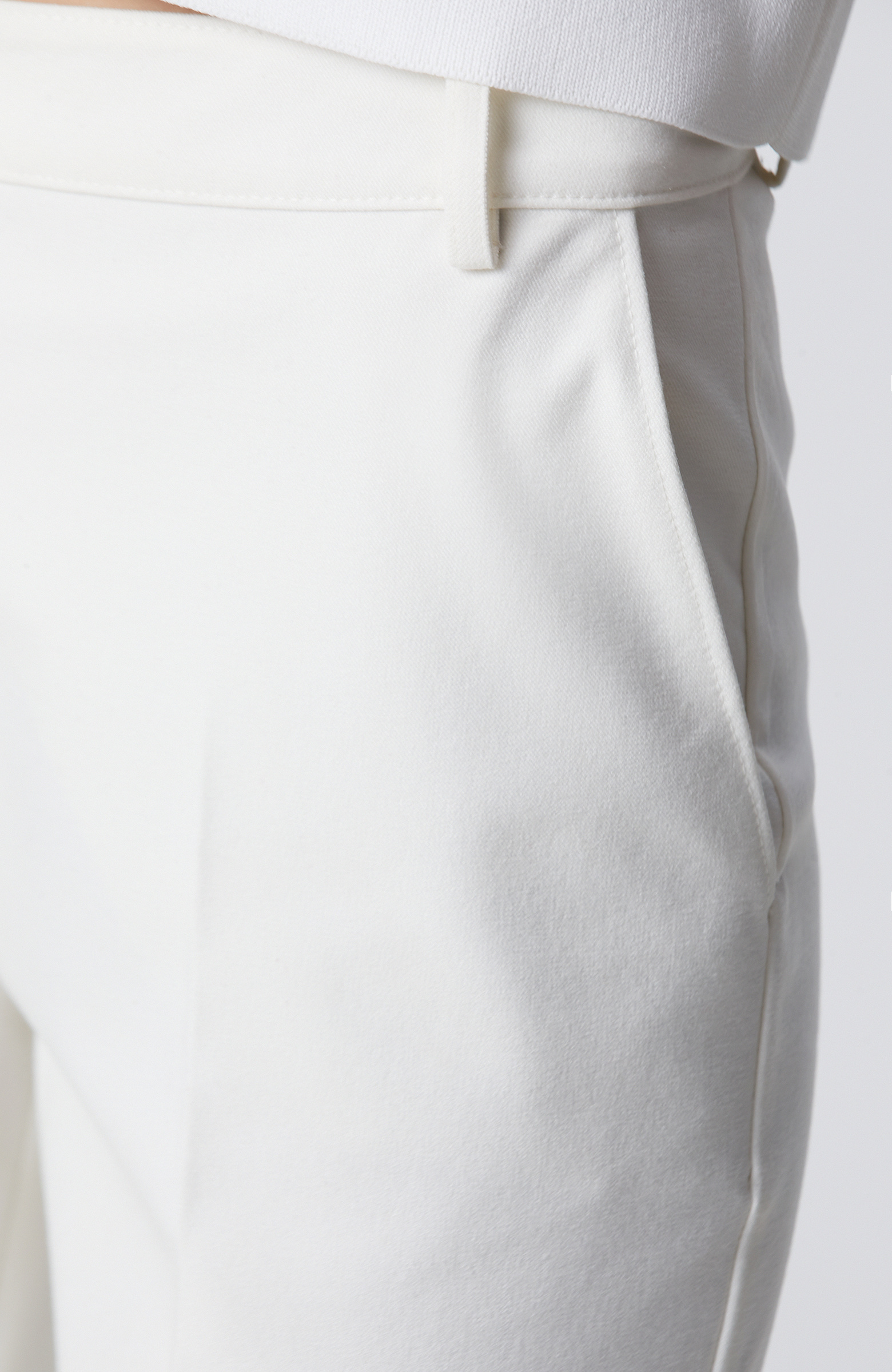 Kırık Beyaz Pantolon