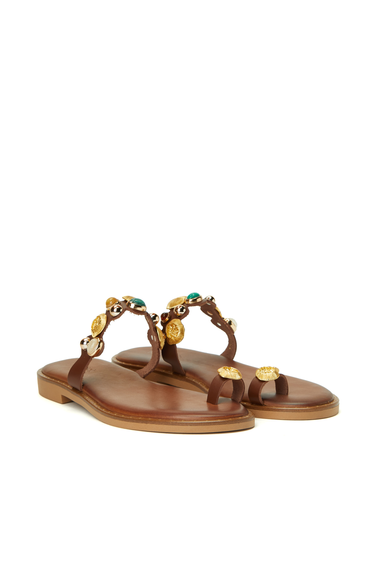 Kahverengi Toka Detaylı Kadın Deri Terlik