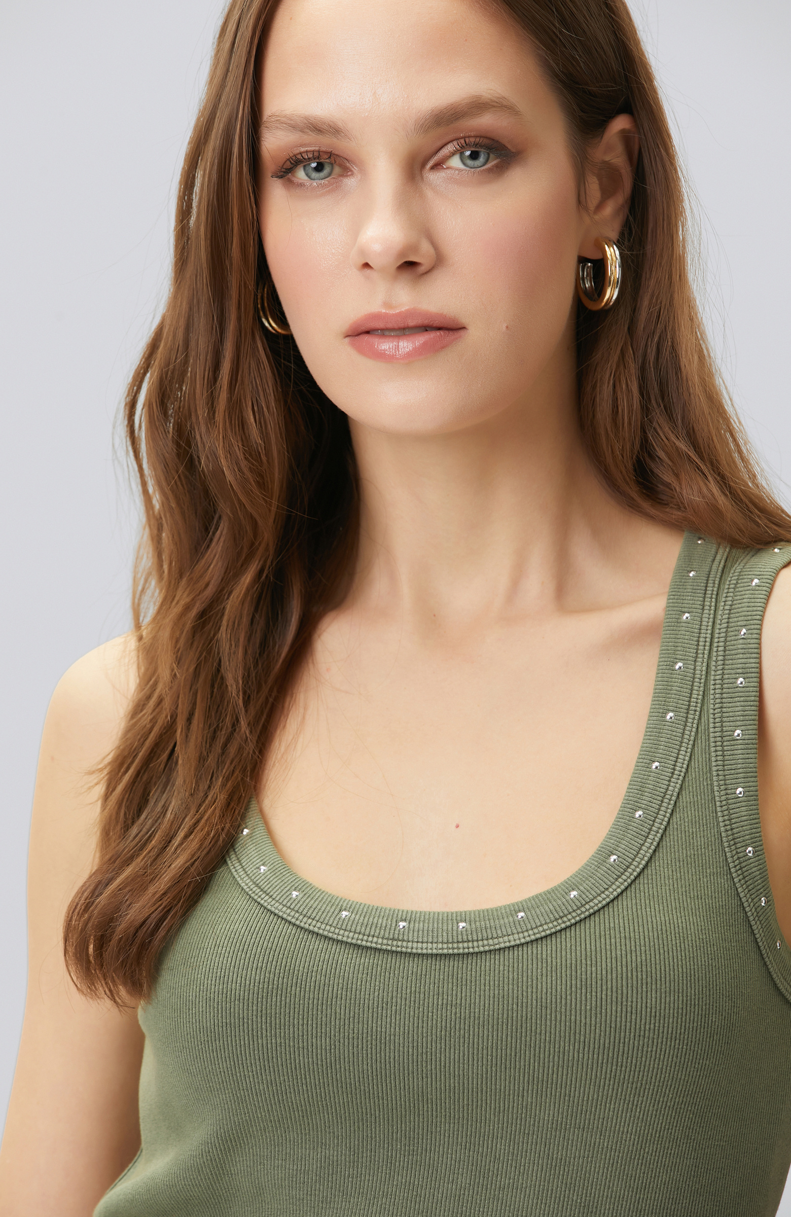 Haki Taş Baskılı T-shirt