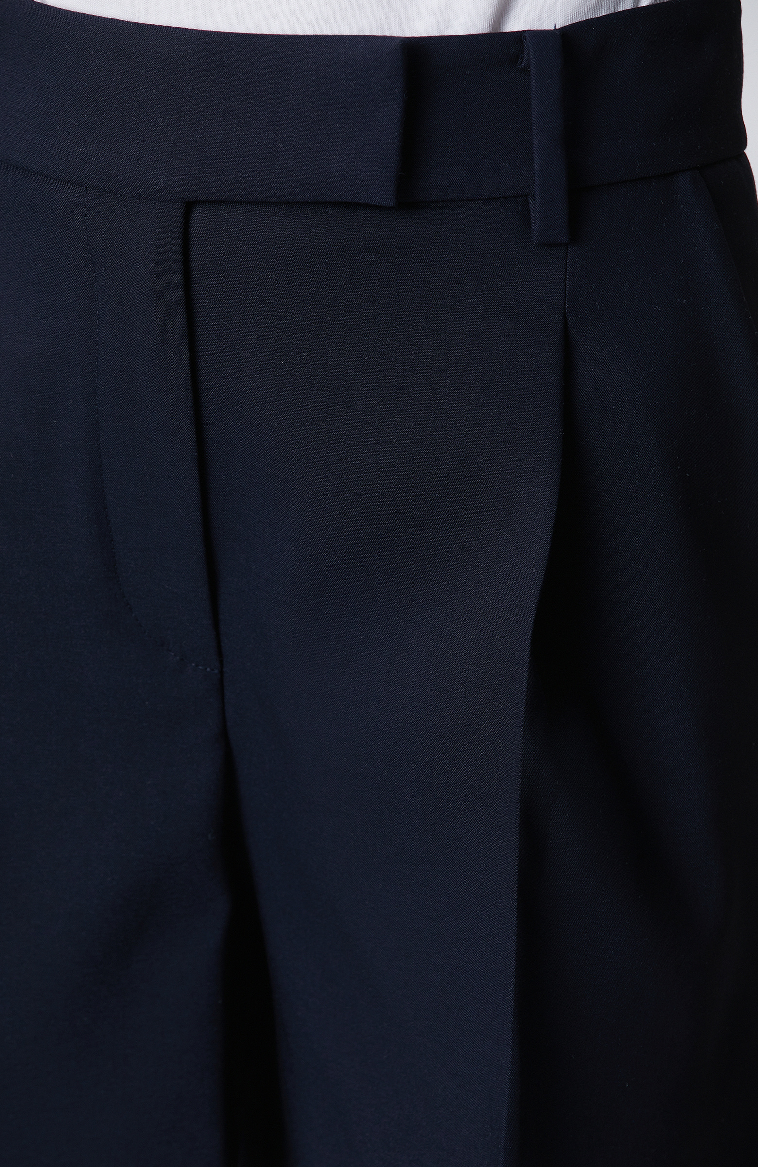 Lacivert Pile Detaylı Kısa Şort