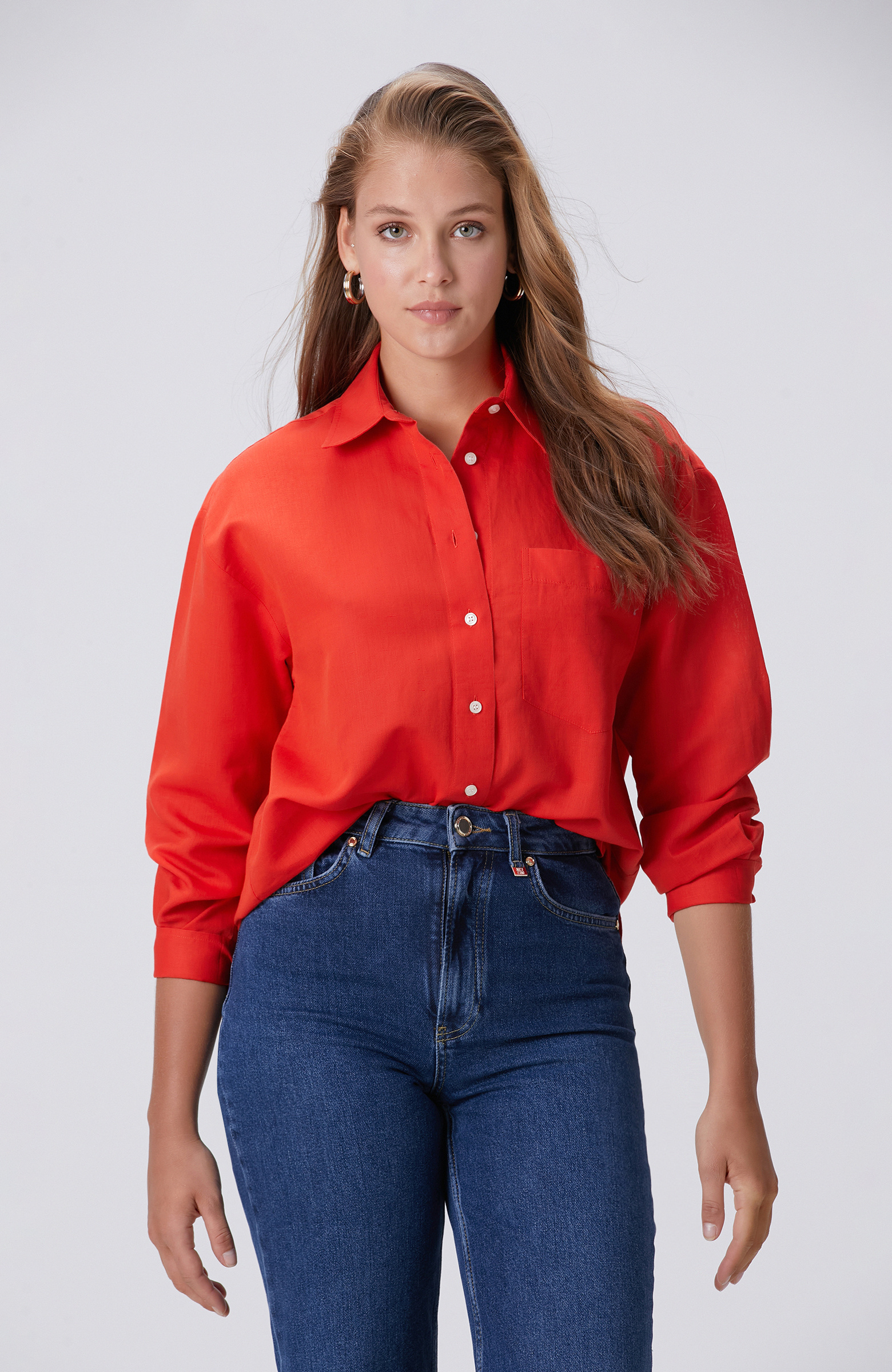 Red Pocket Detailed Basic Linen Mix Shirt