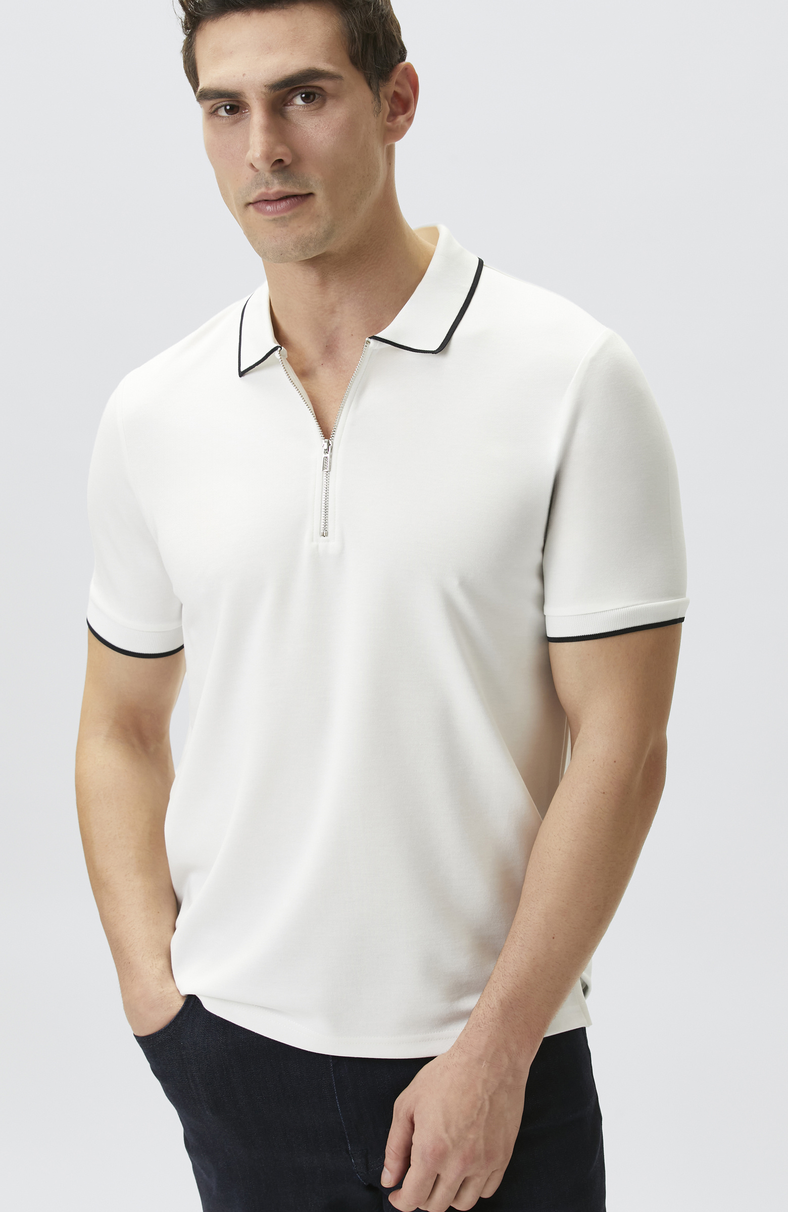 Kırık Beyaz Polo Yaka Pike Desen T-shirt