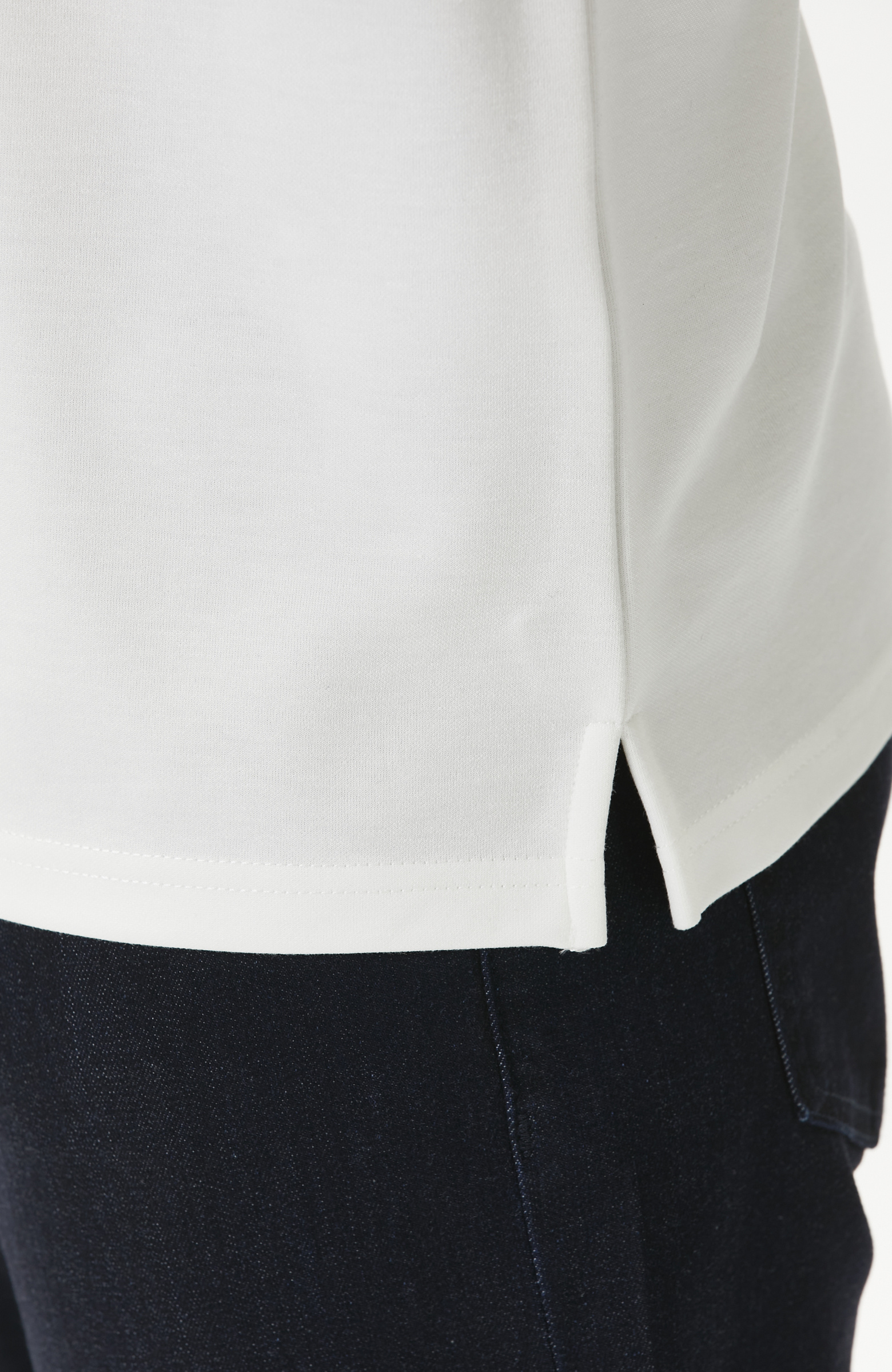 Kırık Beyaz Polo Yaka Pike Desen T-shirt
