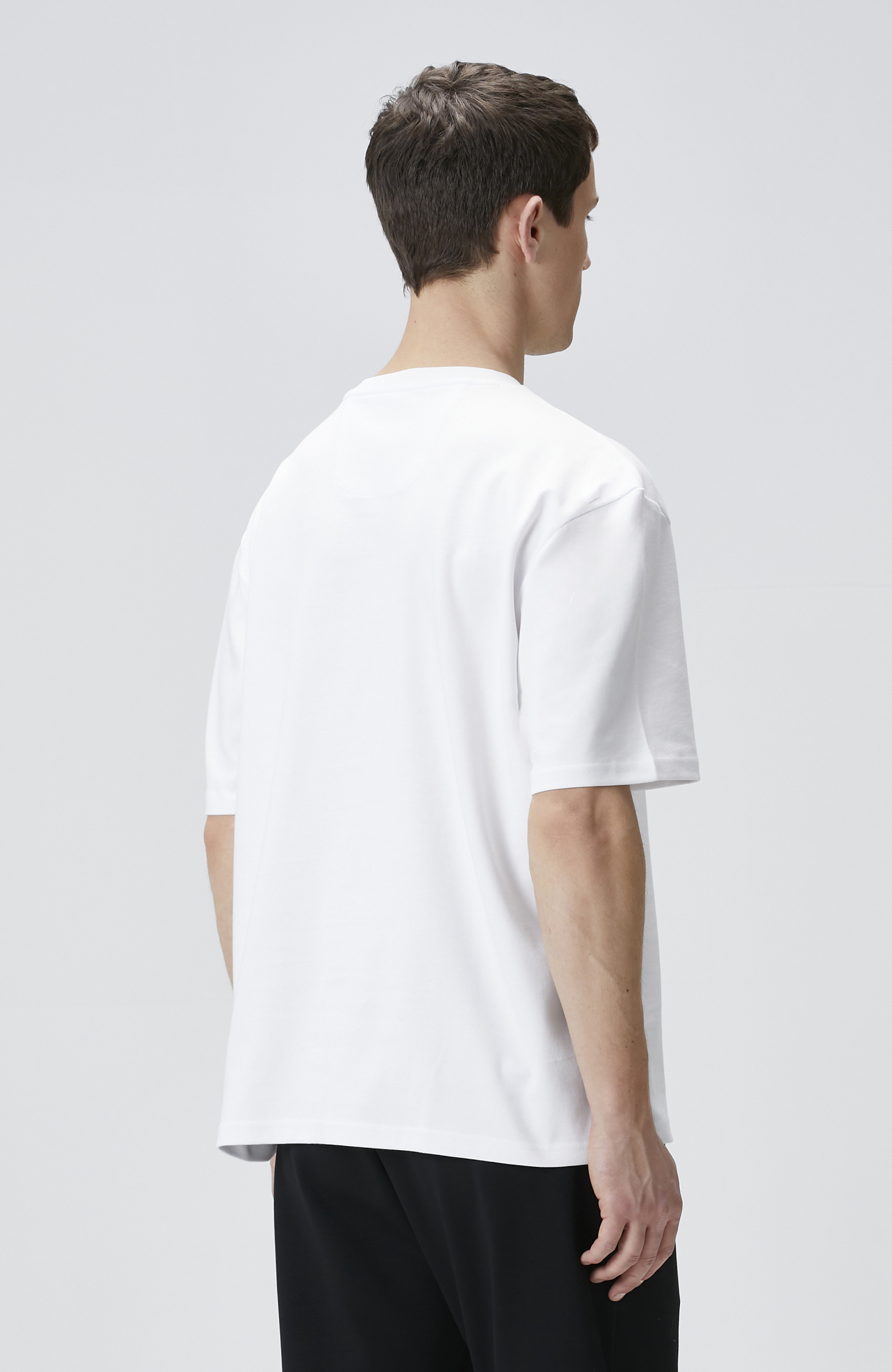 Comfort Fit Beyaz Bisiklet Yaka T-shirt