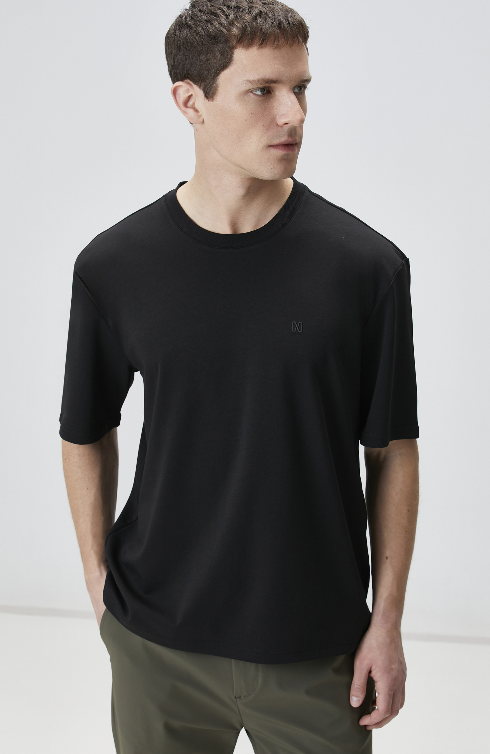 Comfort Fit Siyah Bisiklet Yaka T-shirt