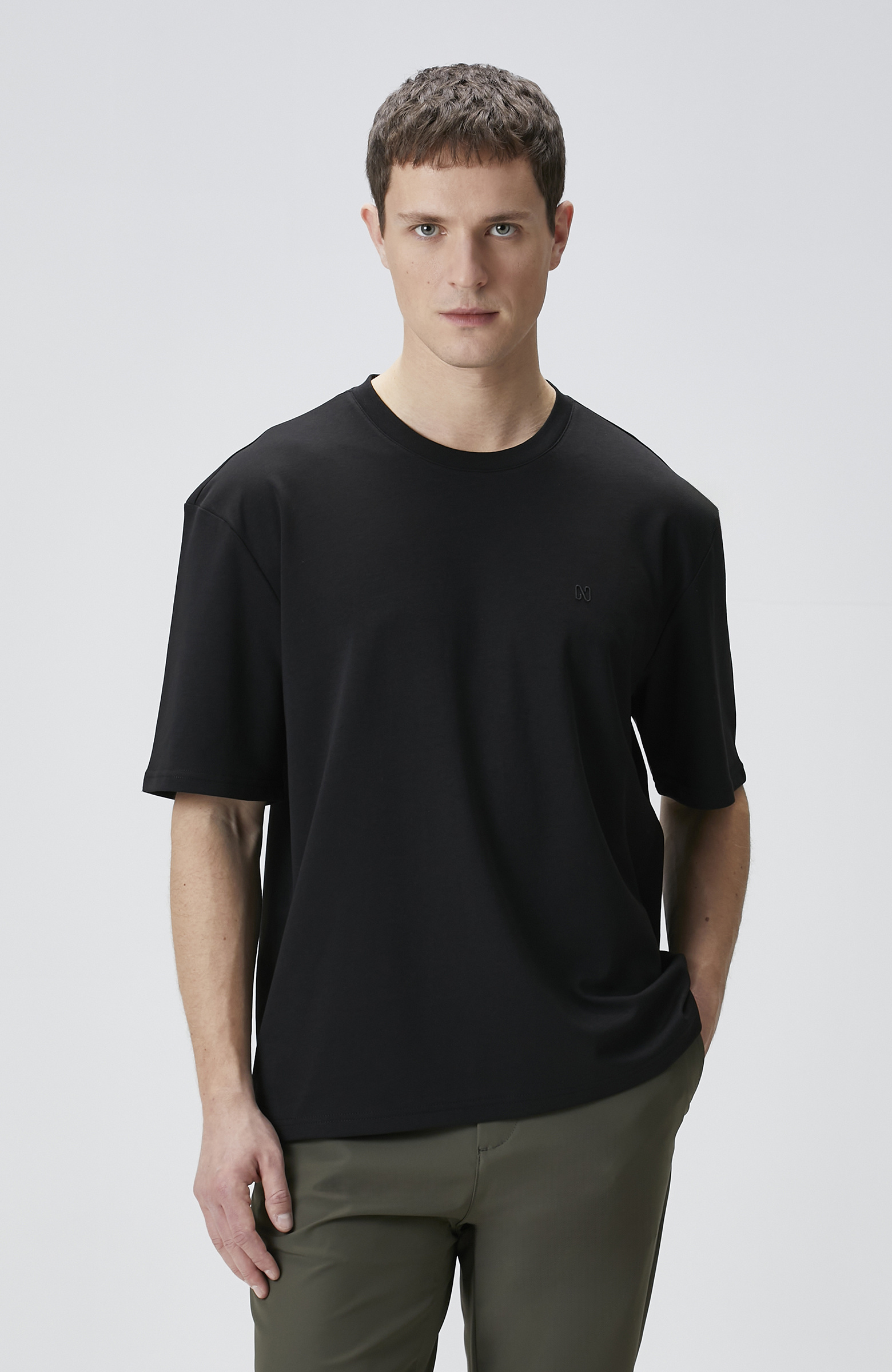 Comfort Fit Siyah Bisiklet Yaka T-shirt