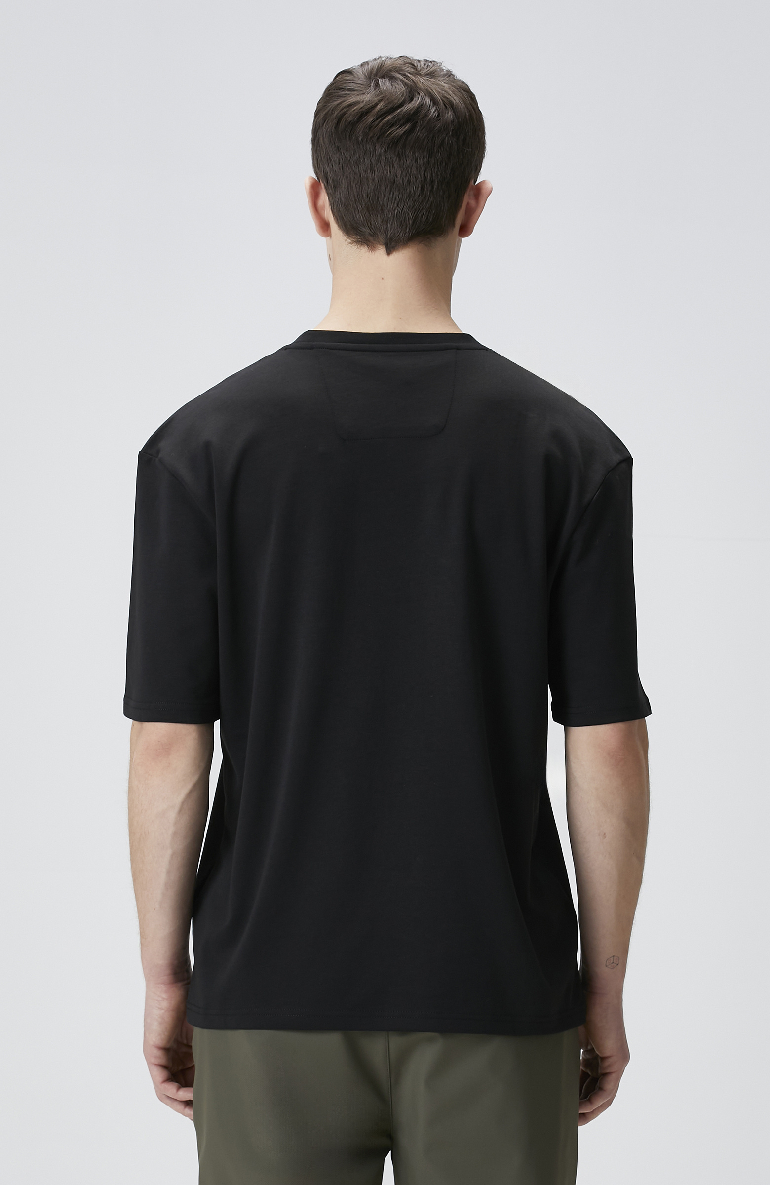 Comfort Fit Siyah Bisiklet Yaka T-shirt