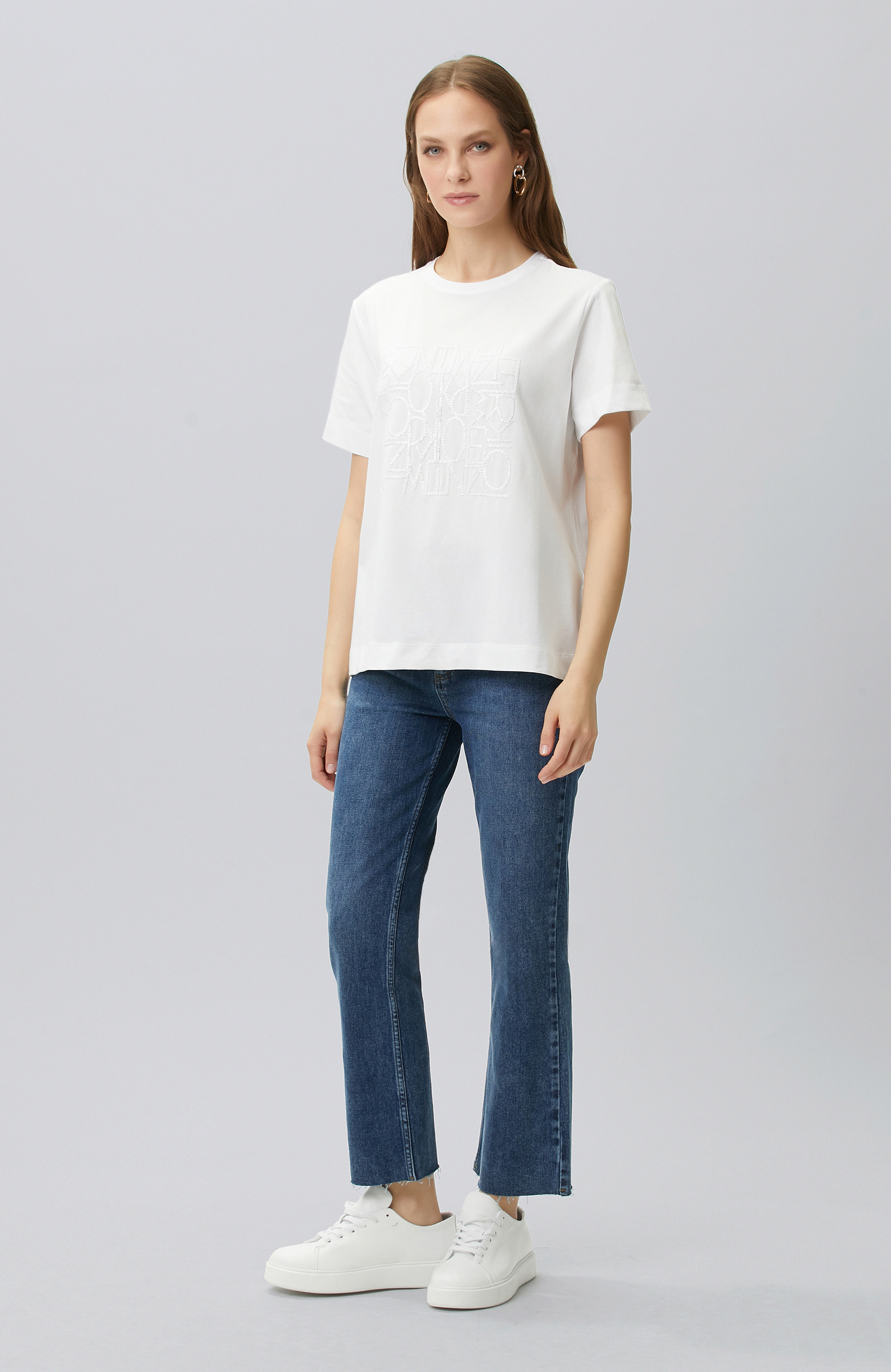 White Embroidery Detailed T-shirt