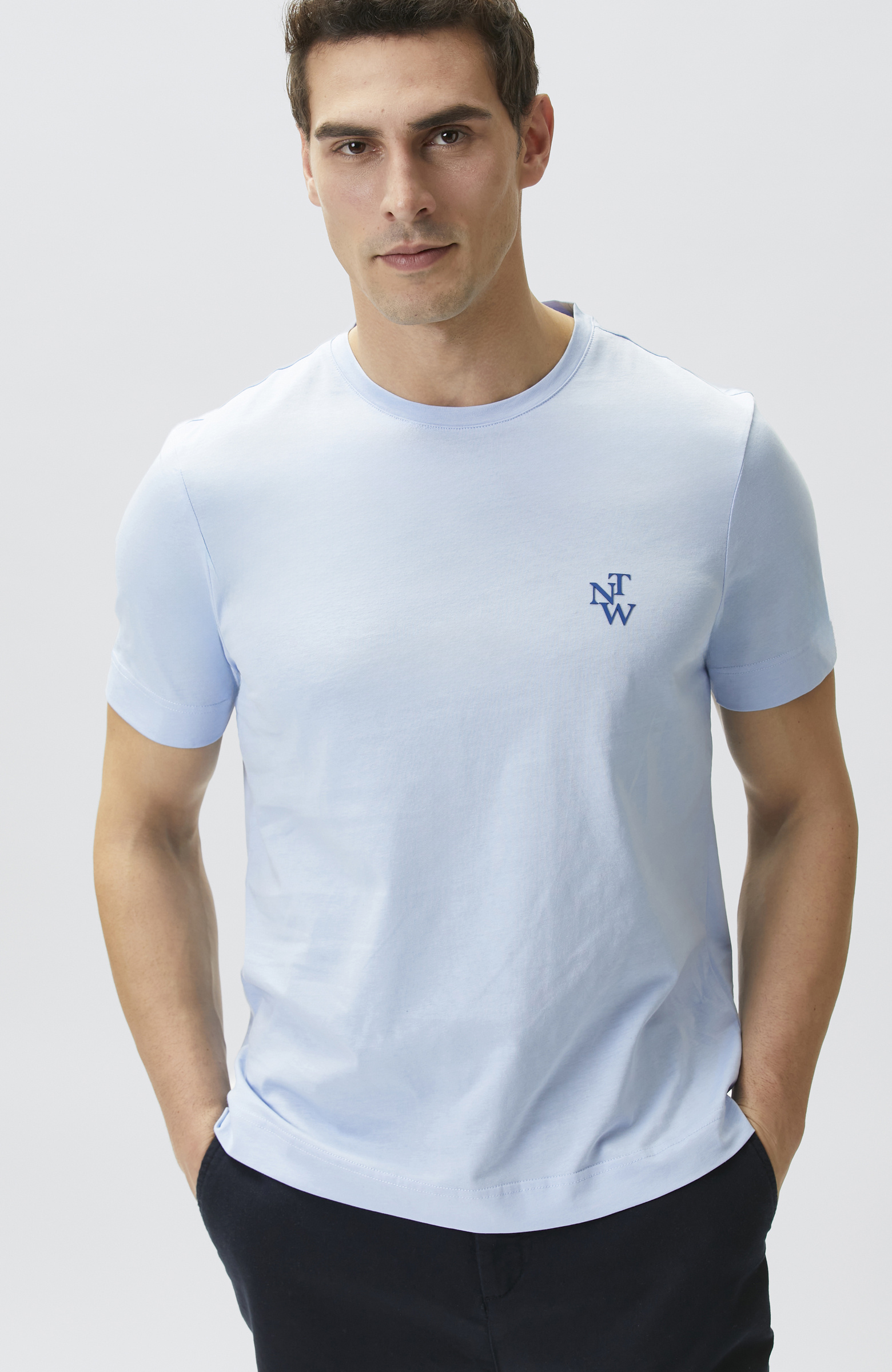 Comfort Fit Açık Mavi Göğüs Baskı Detaylı T-shirt