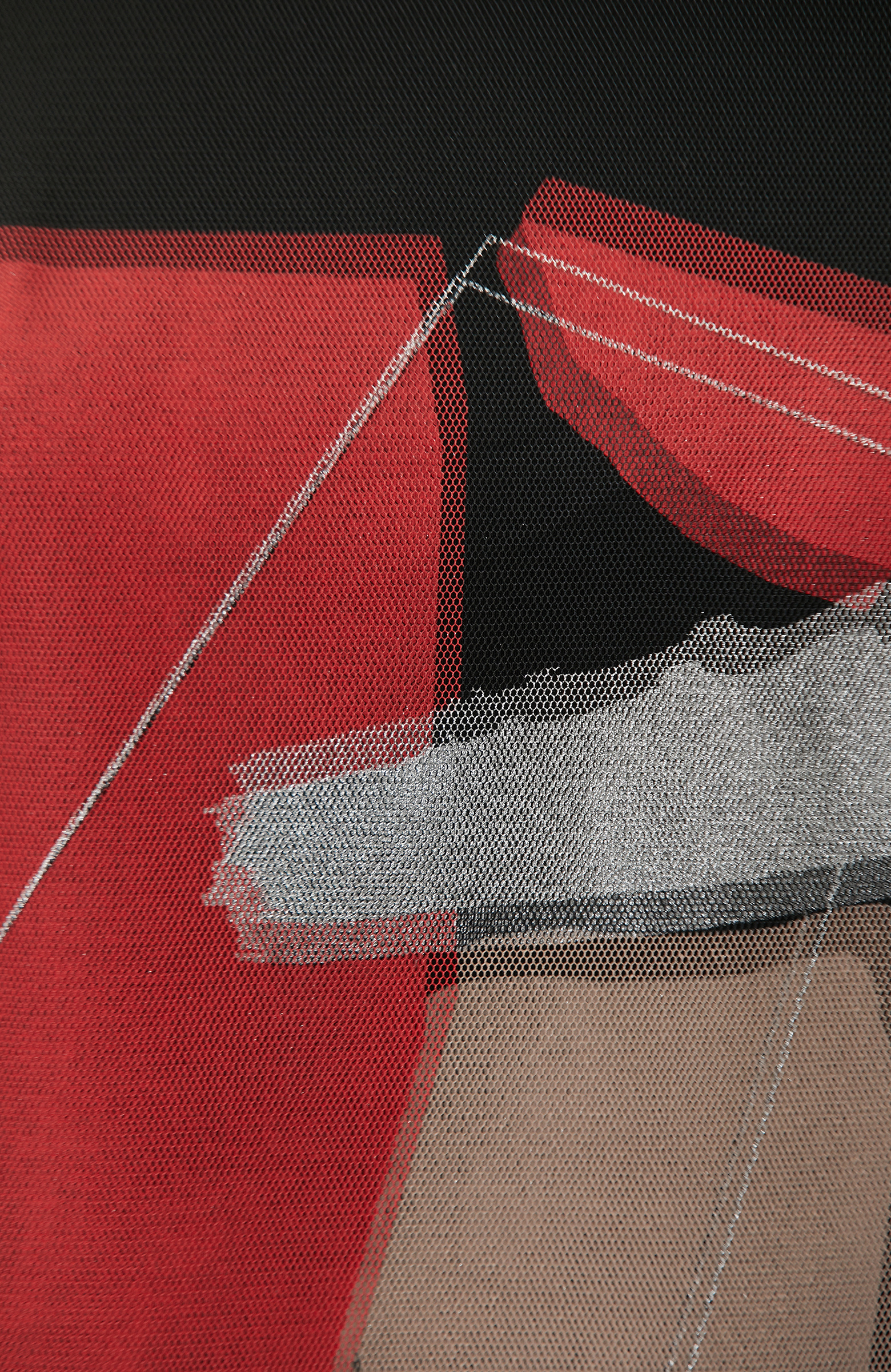 Siyah Tül Garnili Baskılı T-shirt