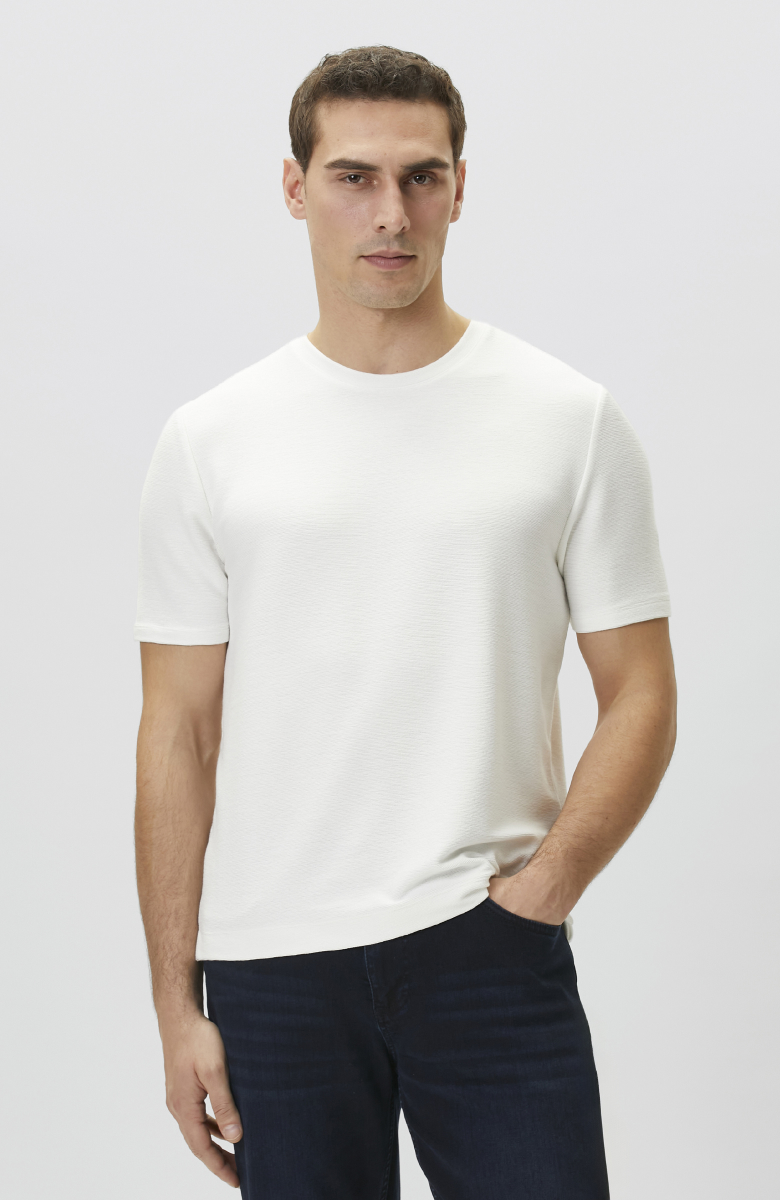 Ekru Jakarlı T-shirt