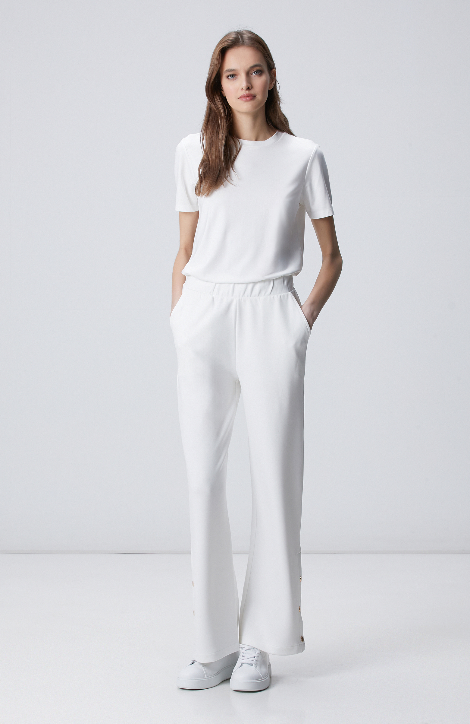 Kırık Beyaz Geniş Paça Çıtçıt Düğme Eşofman