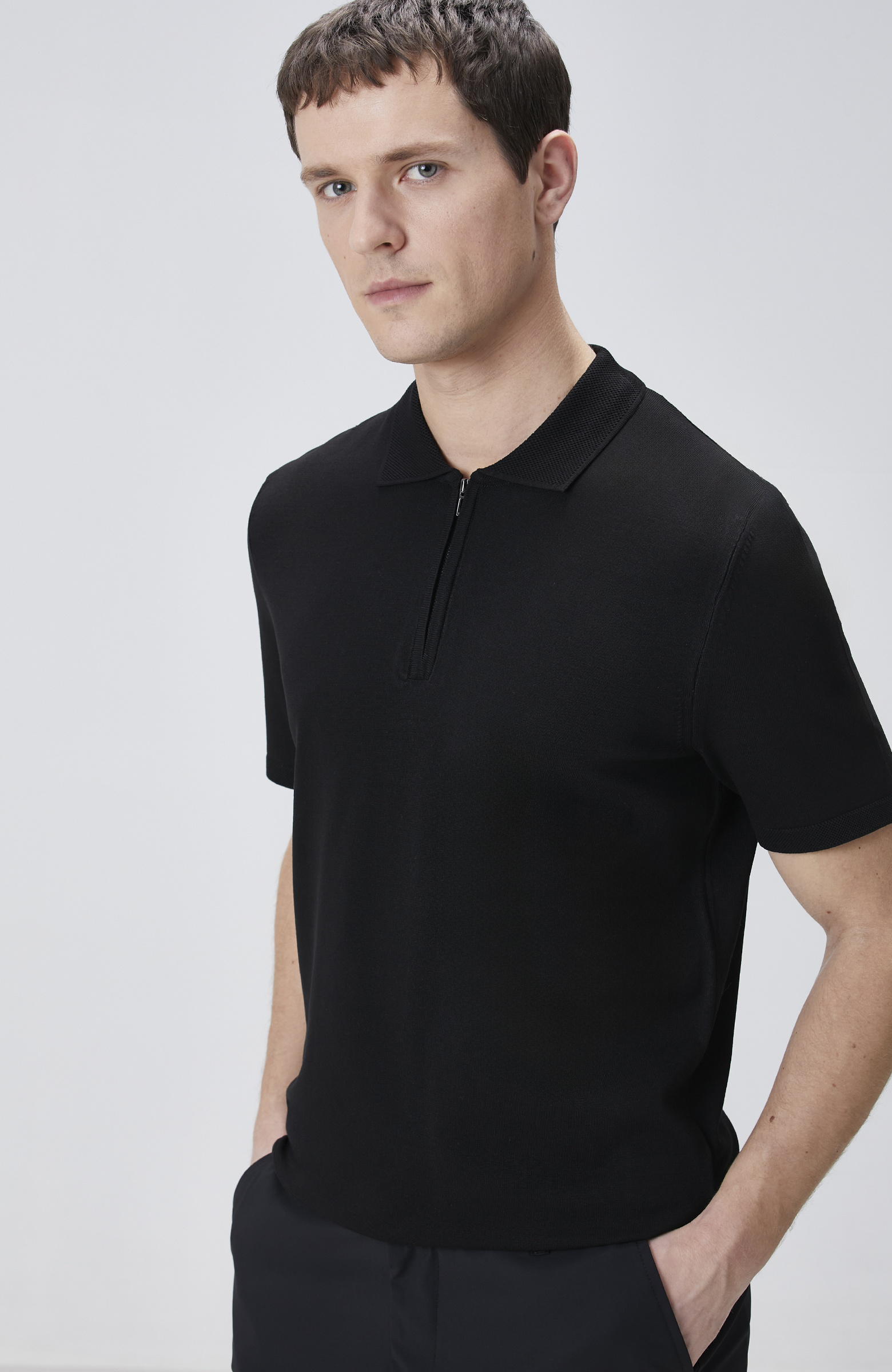 Siyah Gizli Patlı Fermuarlı Polo Kazak