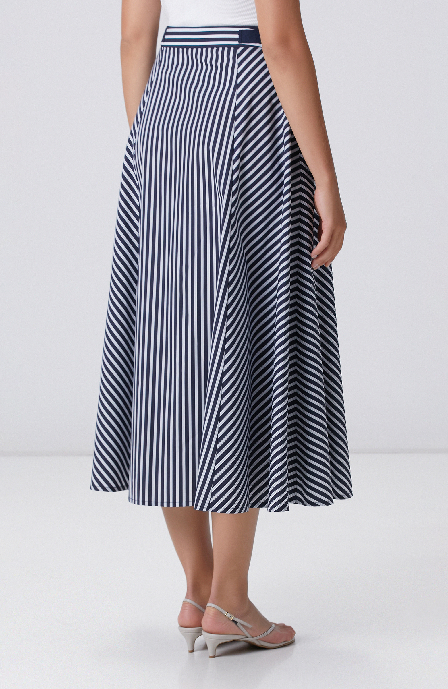 Lacivert Kırık Beyaz Çizgi Desenli Midi Etek