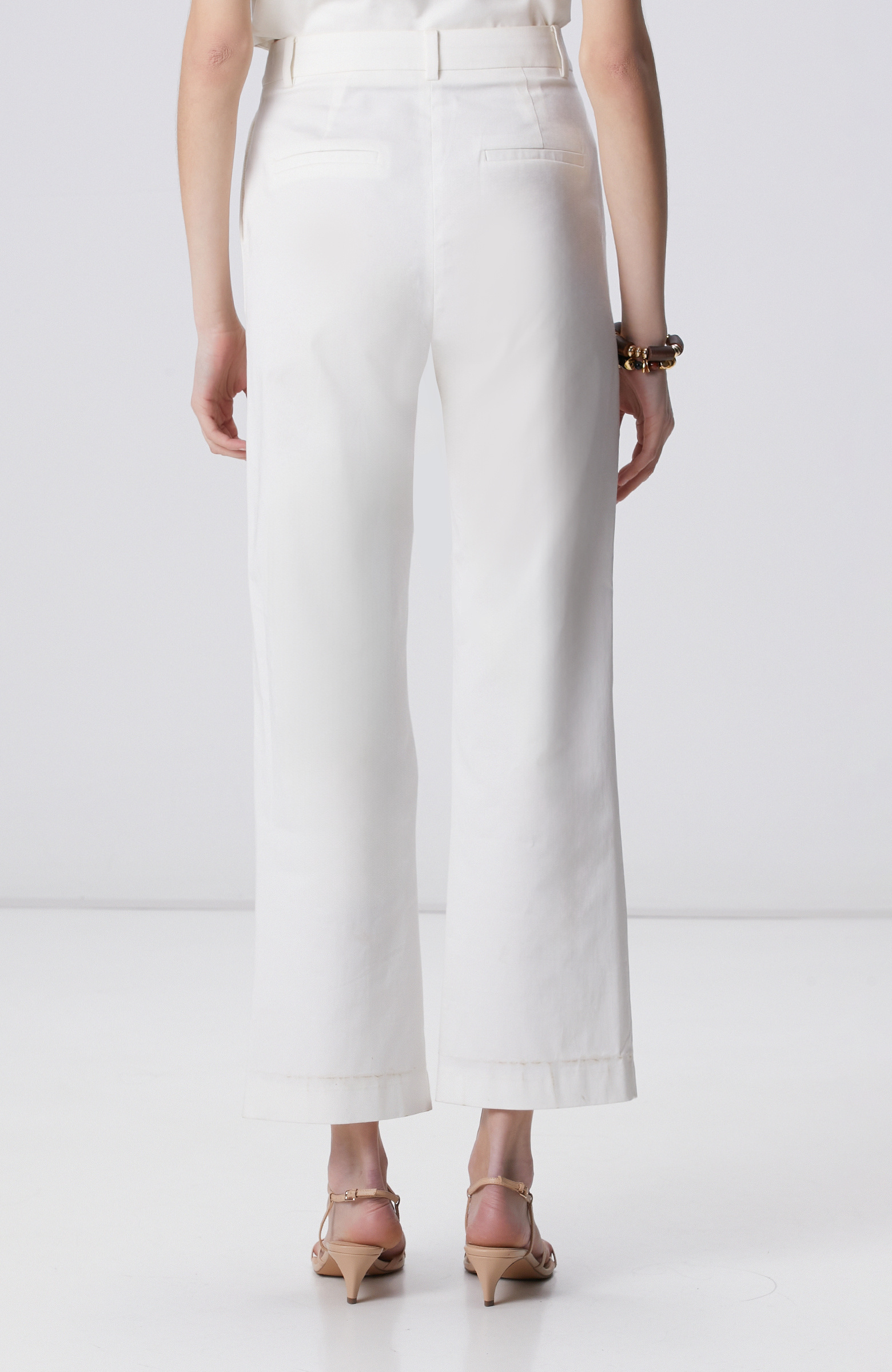 Limited Kırık Beyaz Nakışlı Pantolon