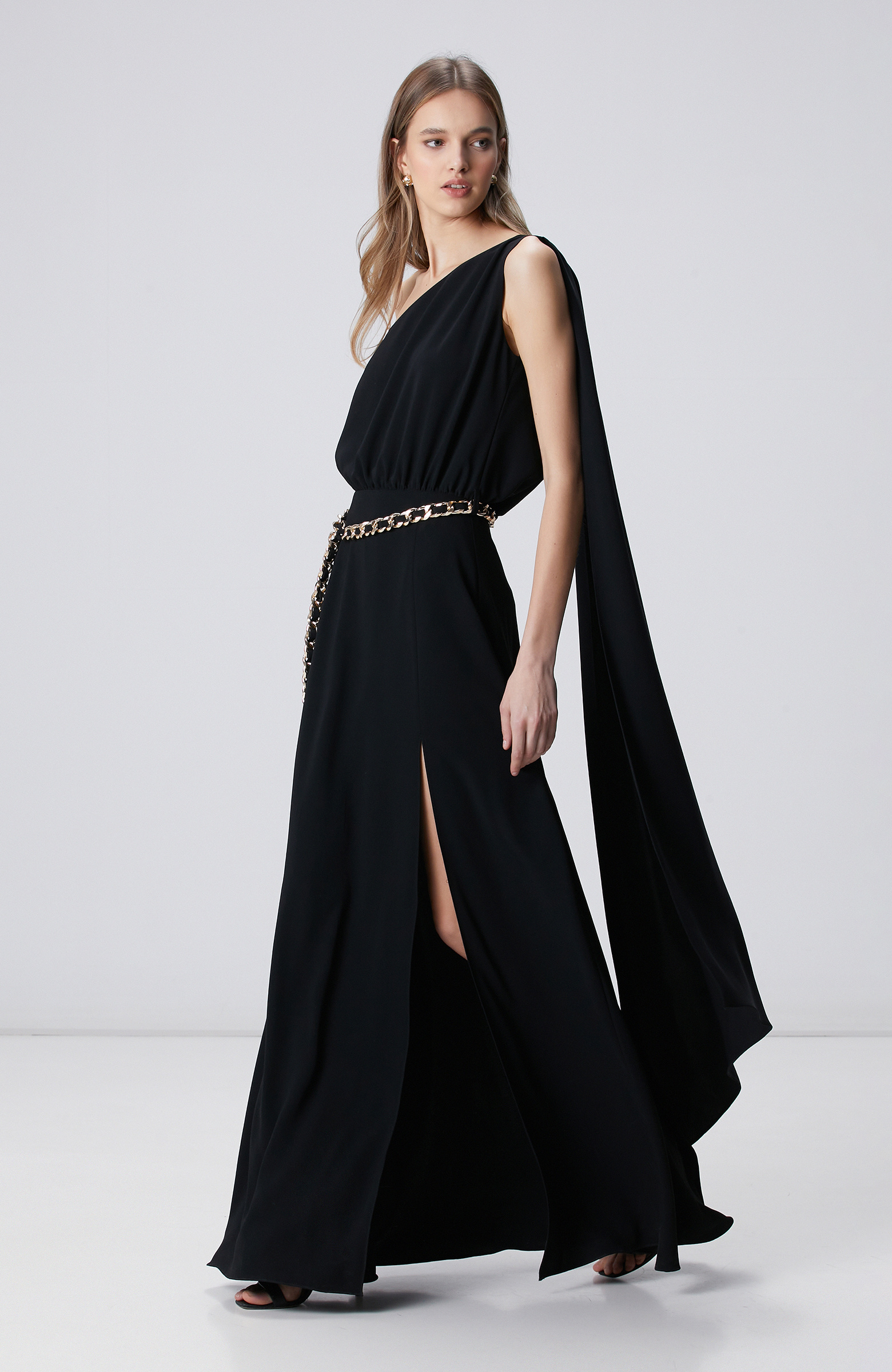 Siyah Kemer Aksesuarlı Abiye Elbise