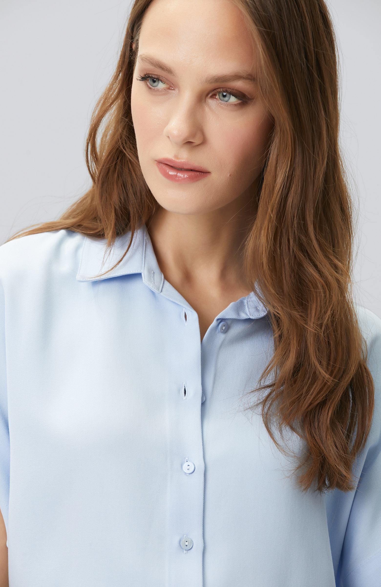 Açık Mavi Basic Gömlek